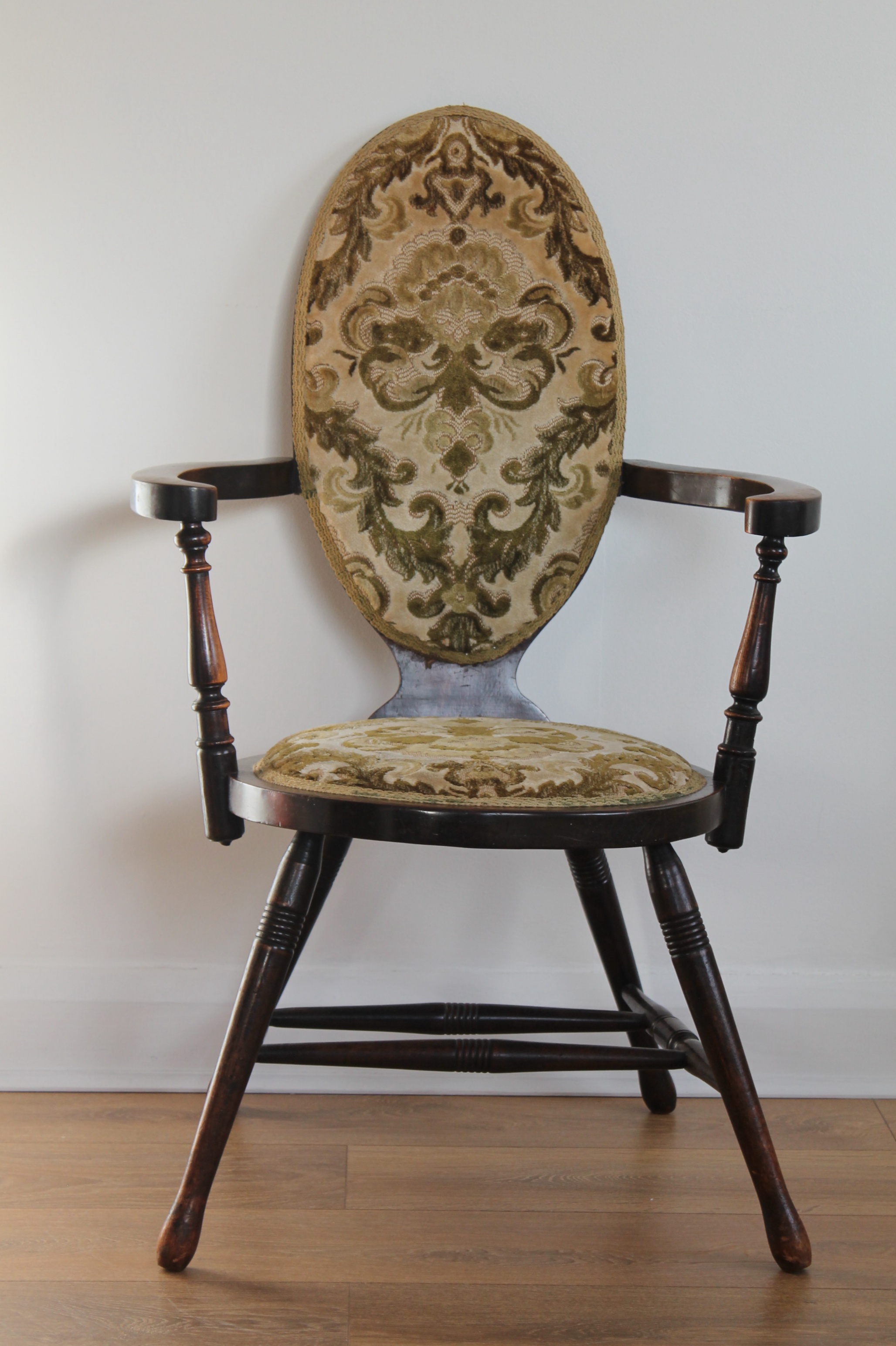 Victorian Ladies Boudoir Armchair