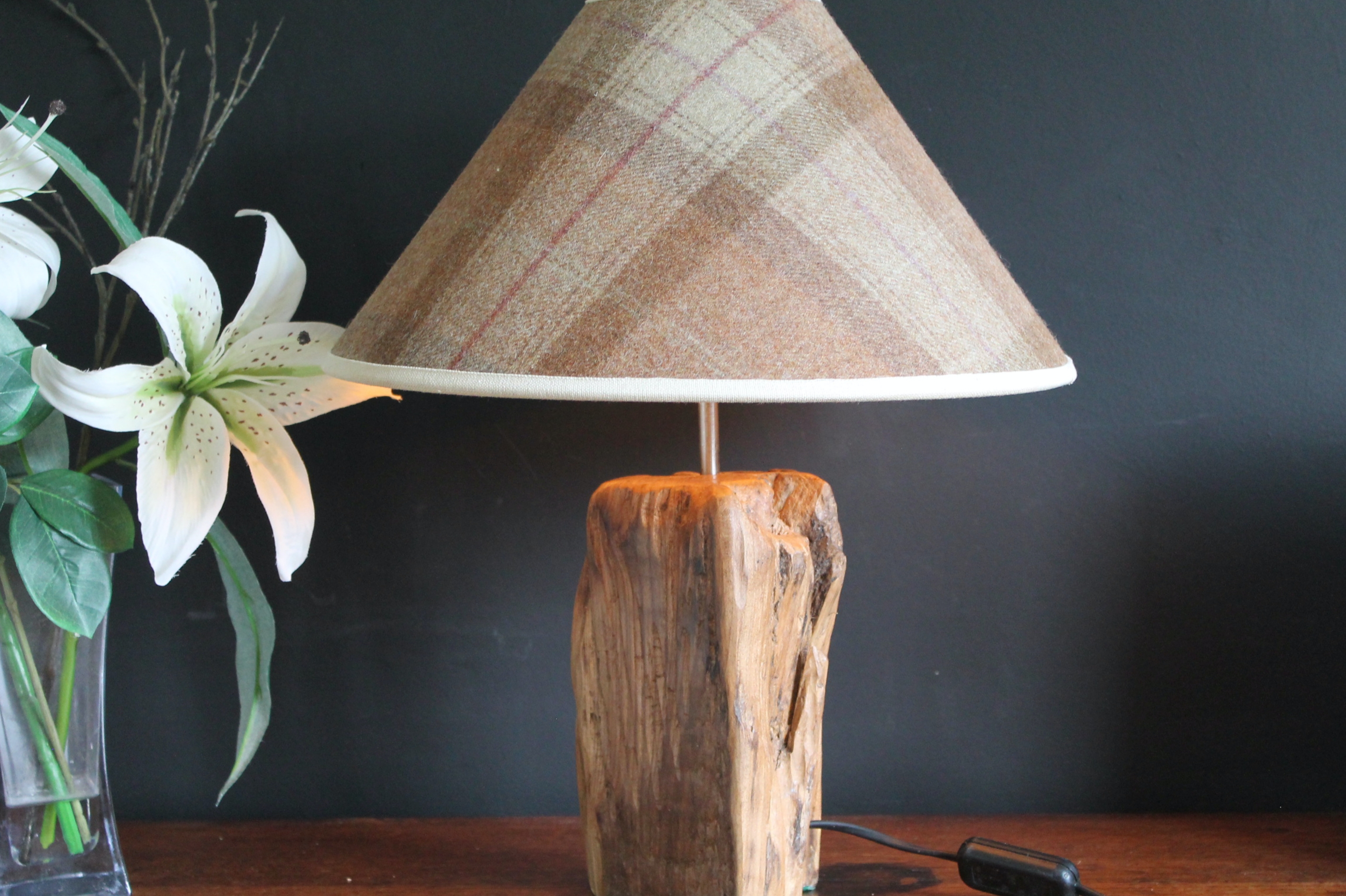 Craft work table lamp