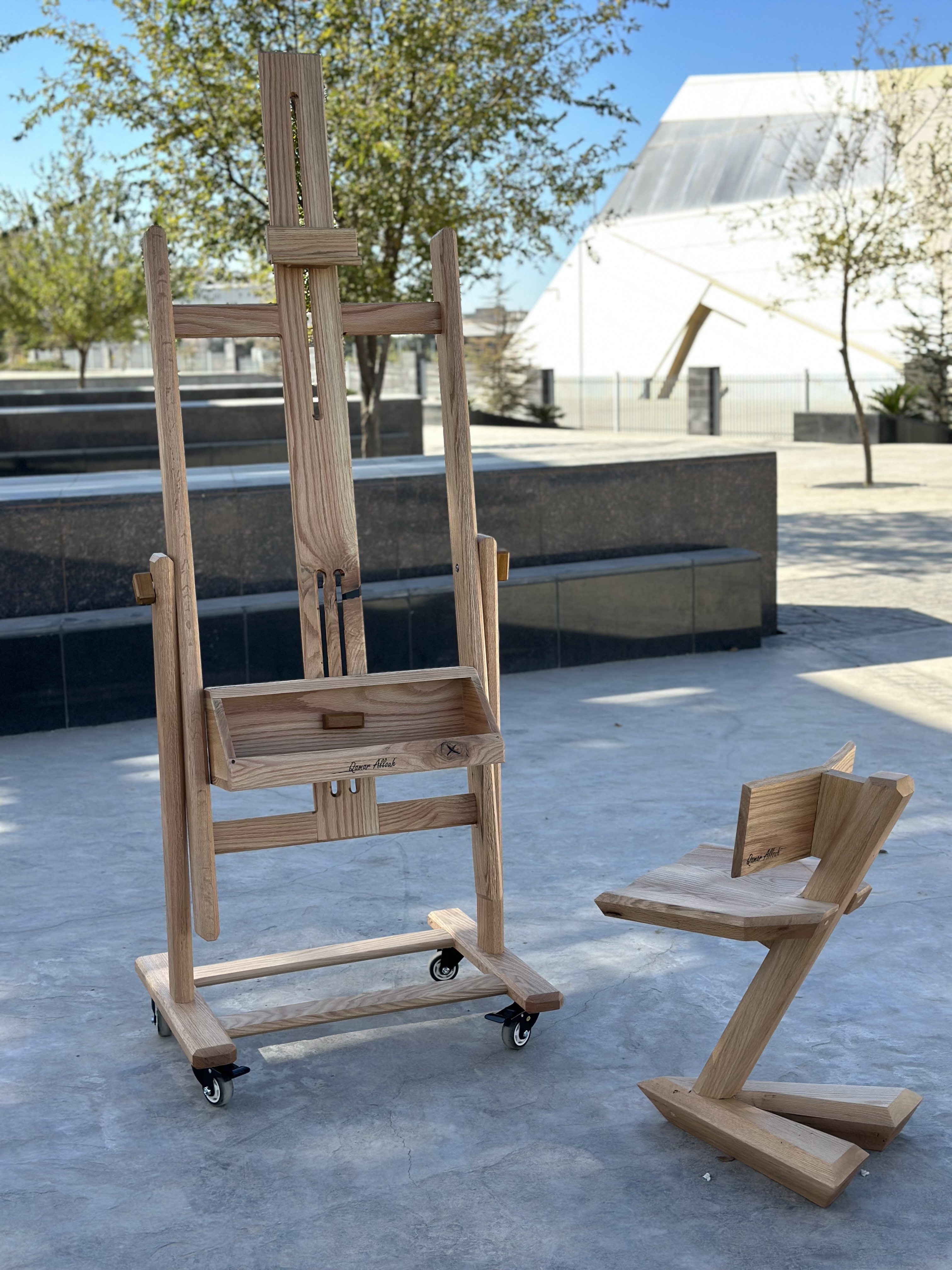Wooden Easel & Artist Stool
