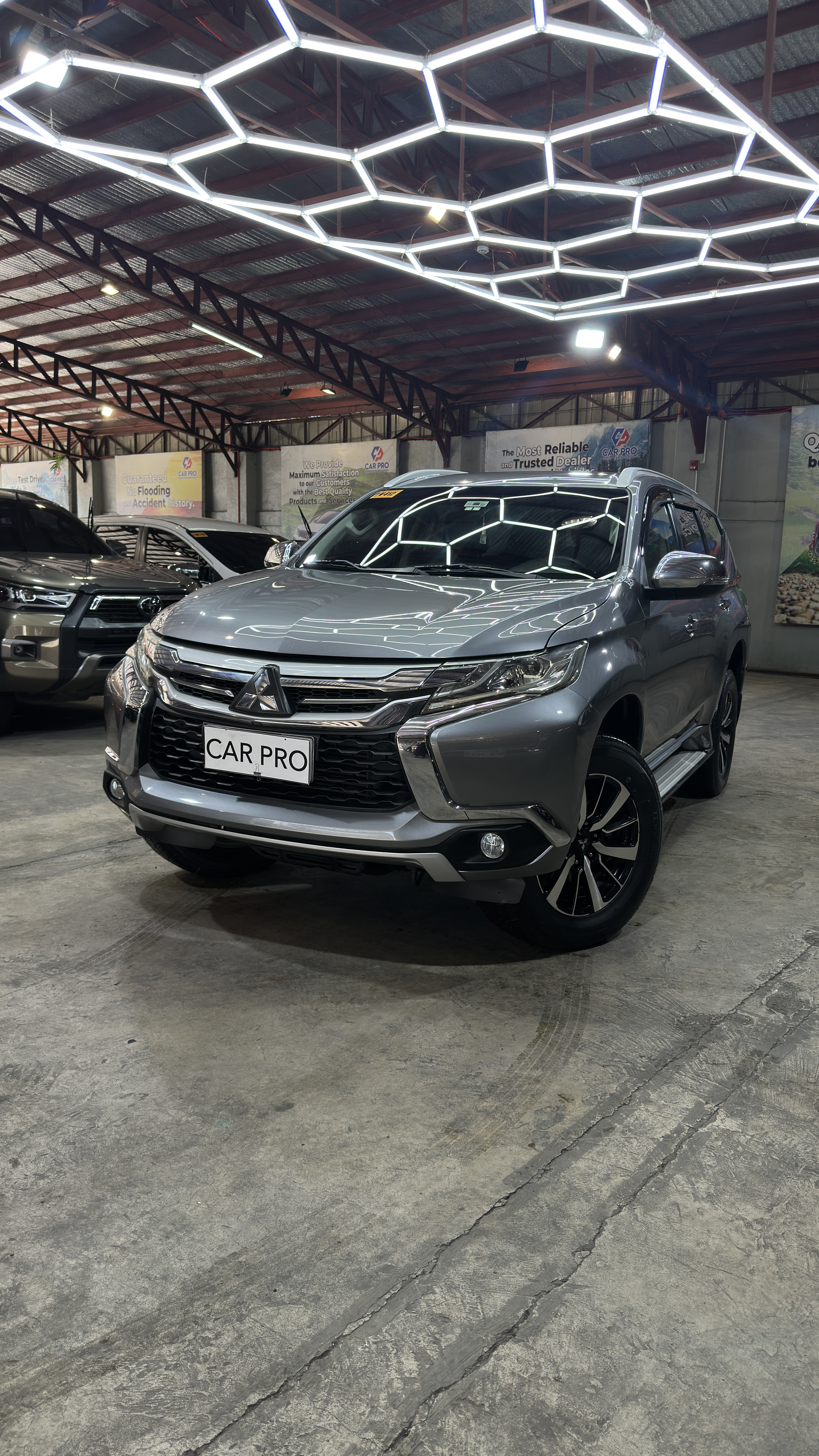 2017 Mitsubishi Montero Sport 2.4 Premium AT