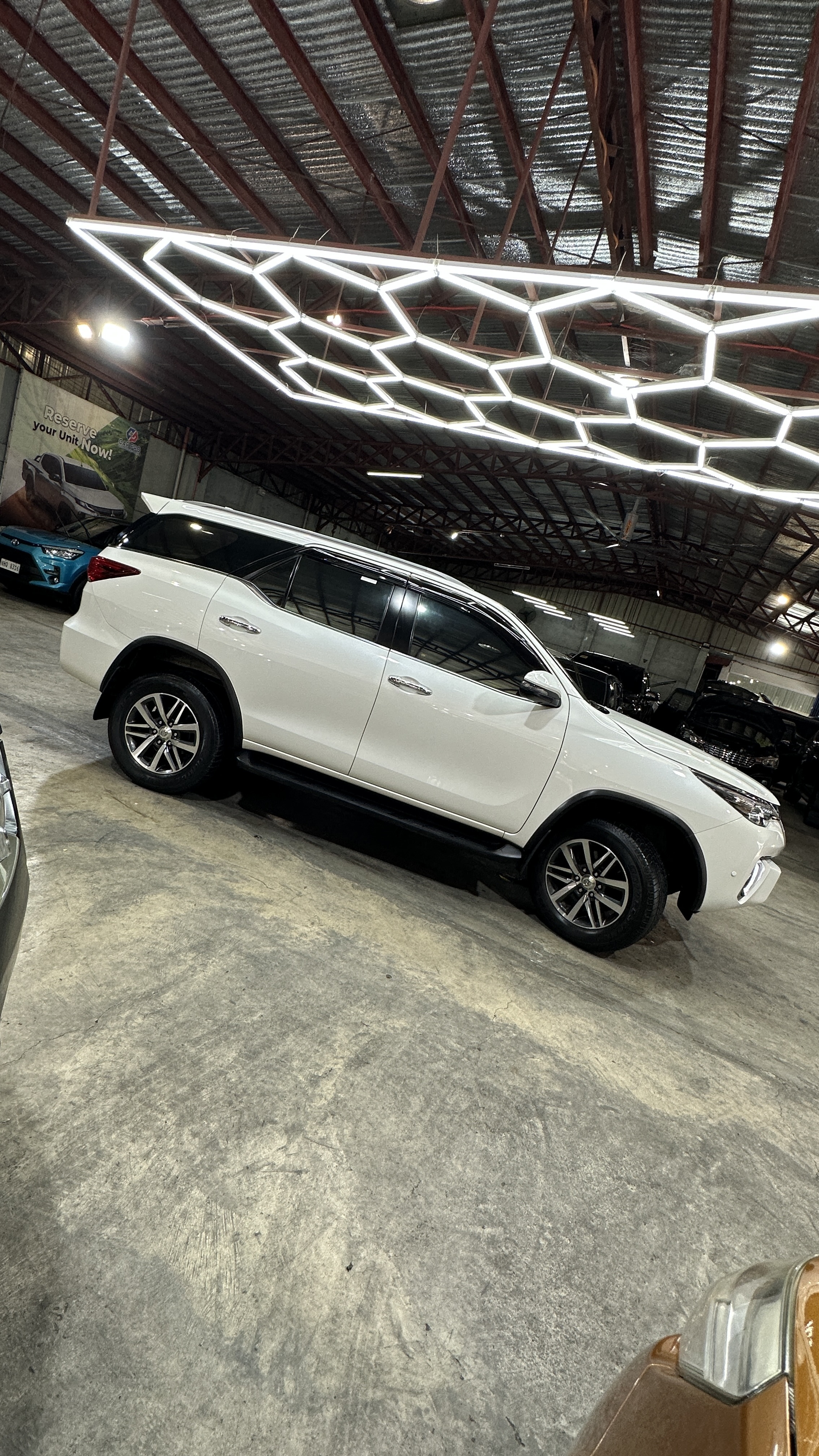 2018 Toyota Fortuner 2.4 4x2 AT