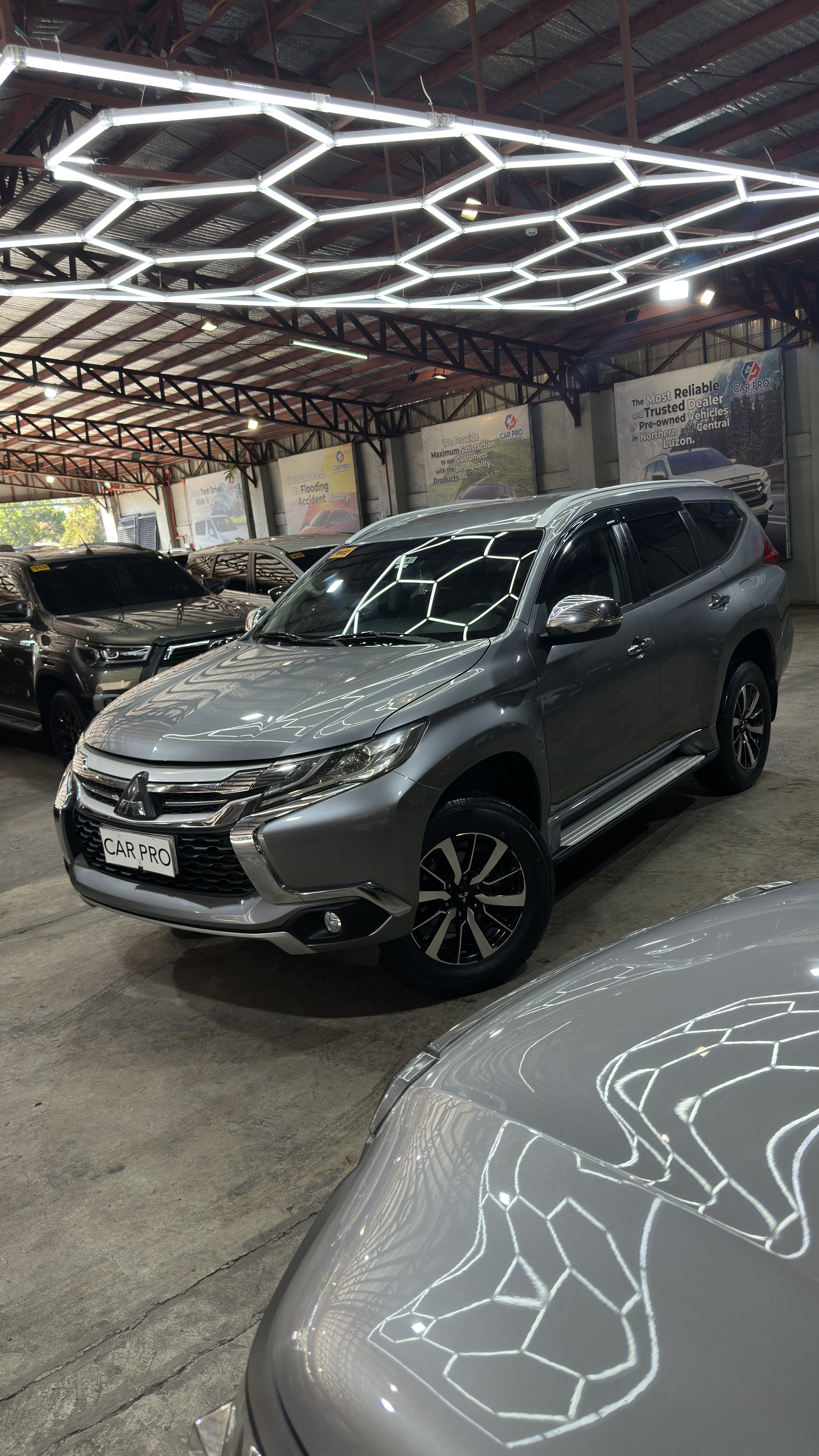 2017 Mitsubishi Montero Sport 2.4 Premium AT