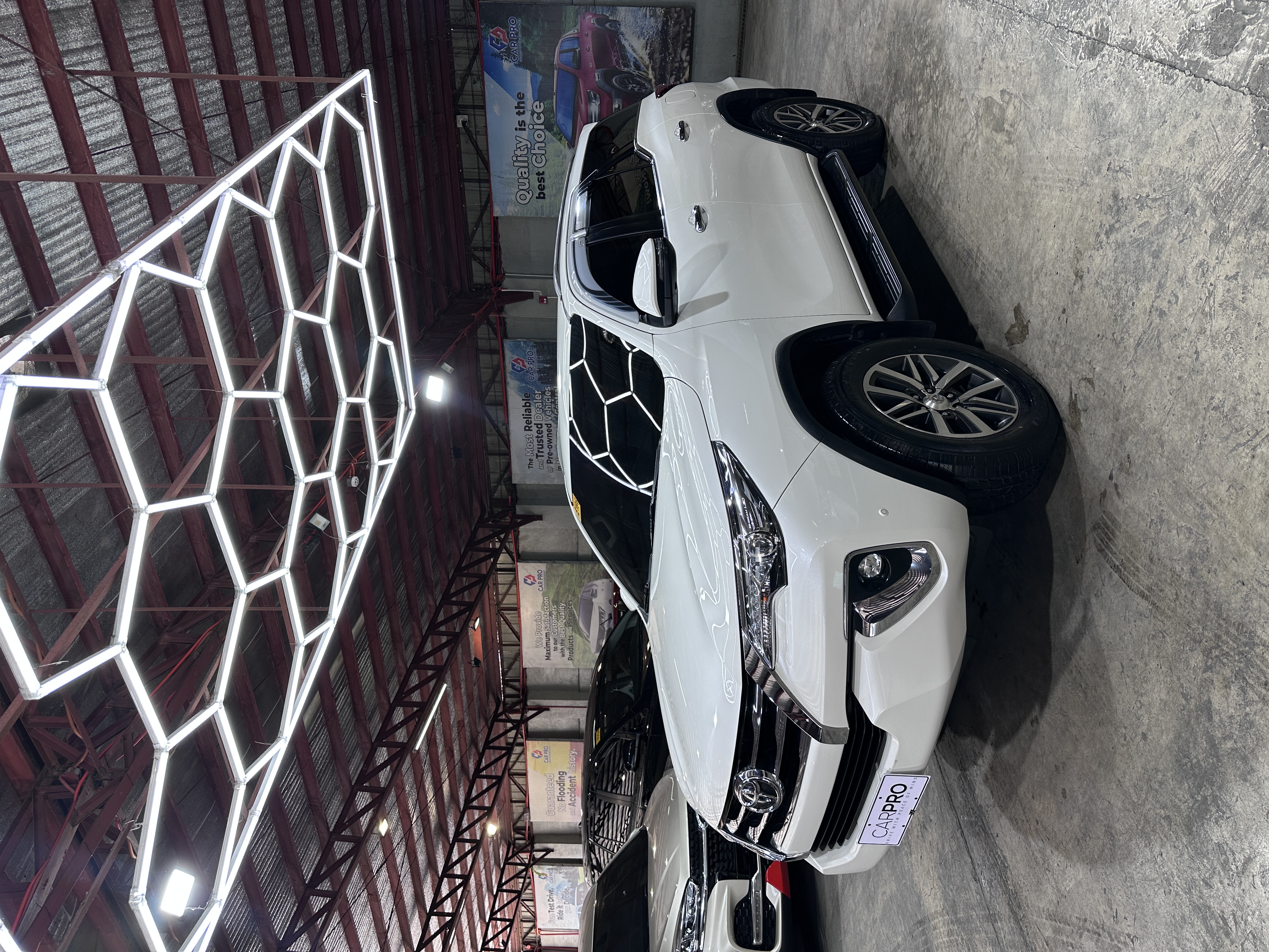 2019 Toyota Fortuner 2.4 V AT