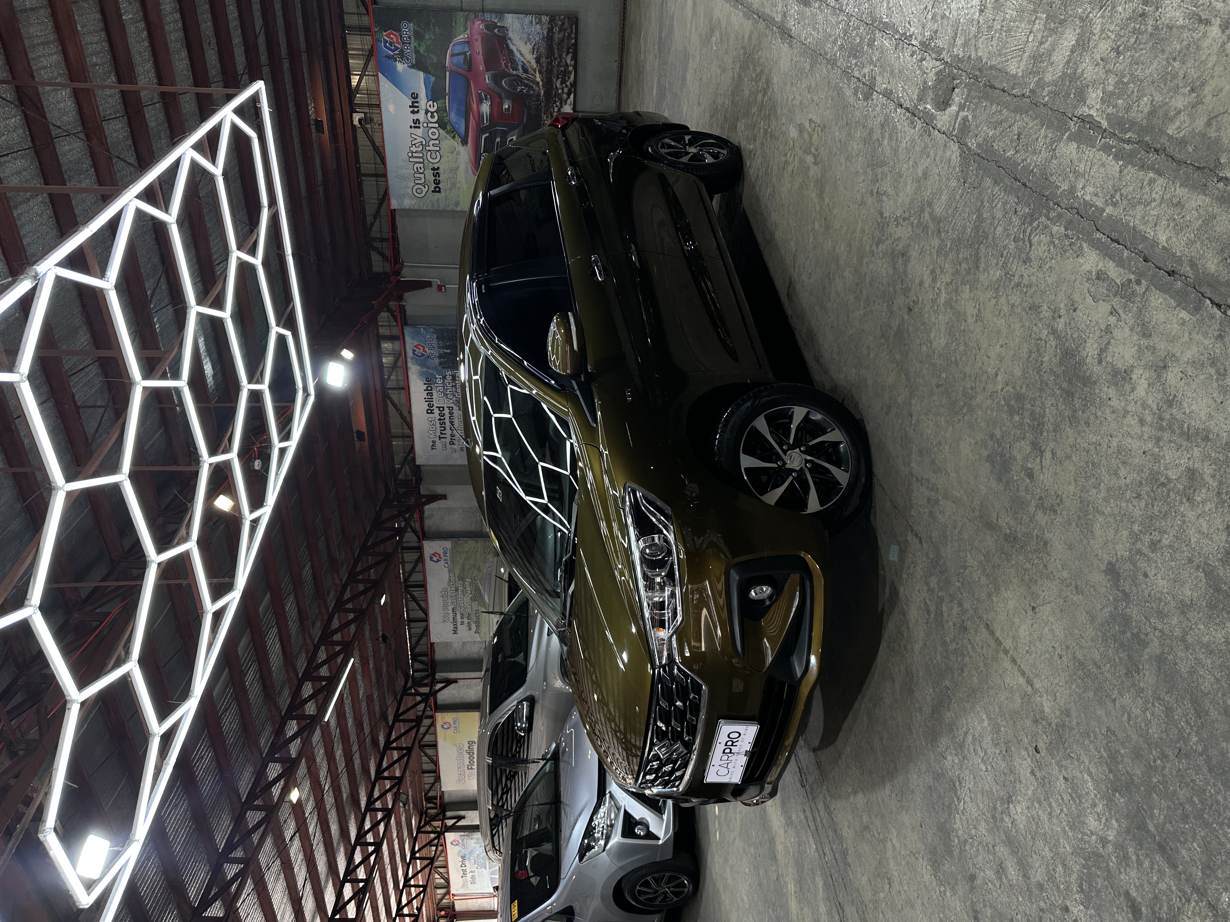 2024 Suzuki Ertiga 1.5 GLX AT Hybrid