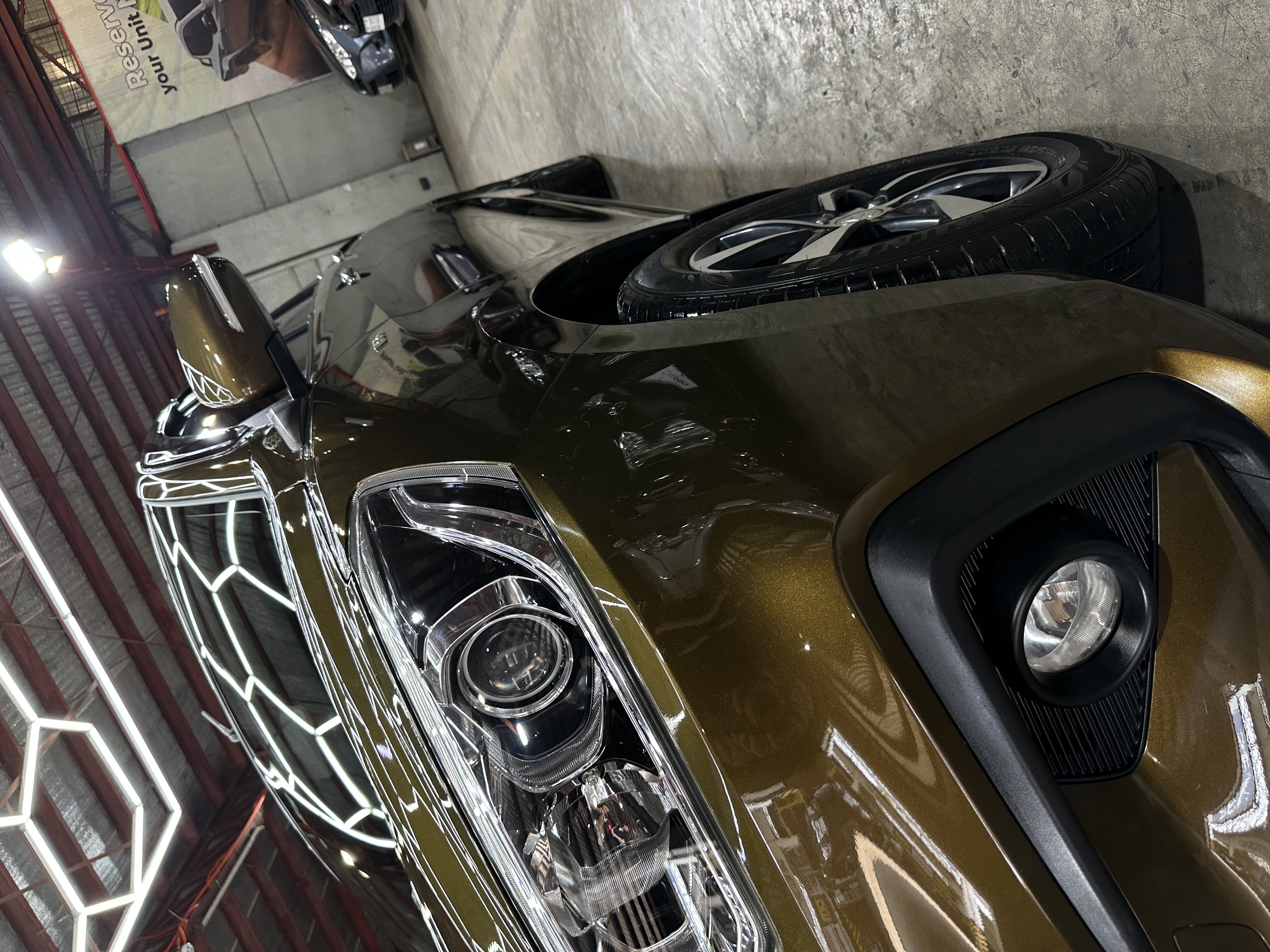 2024 Suzuki Ertiga 1.5 GLX AT Hybrid