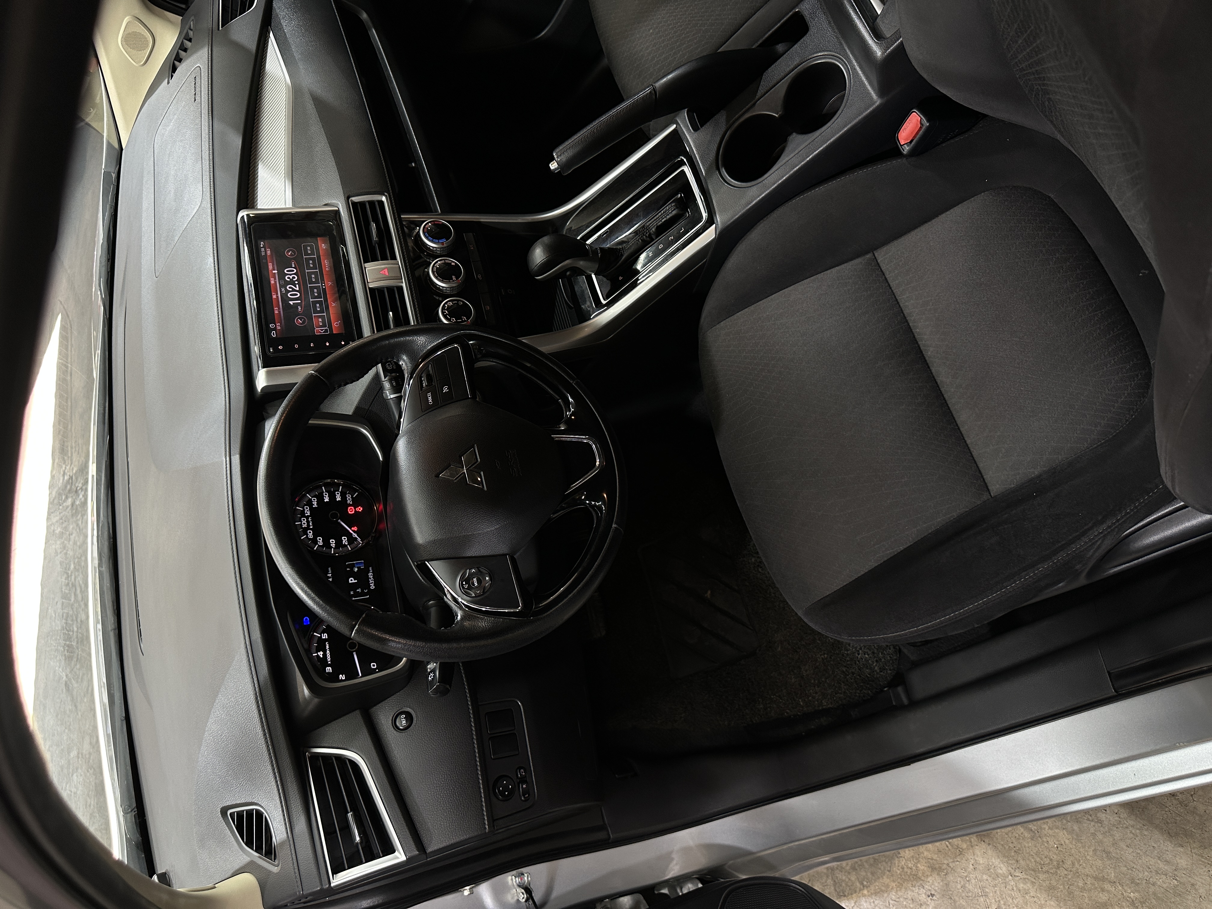 2024 Mitsubishi Mirage 1.2 GLX AT