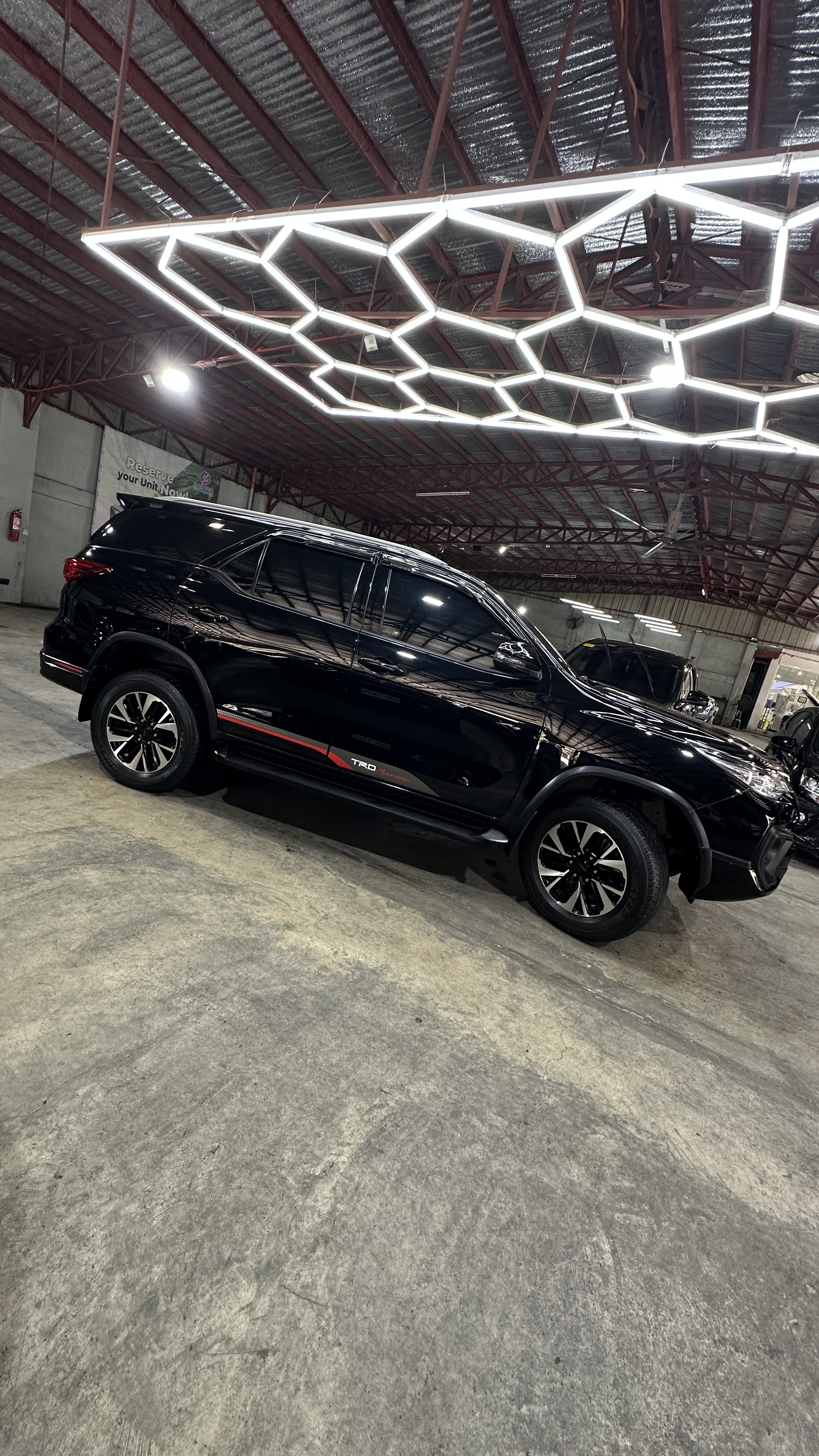 2019 Toyota Fortuner 2.4 TRD 4x2 AT