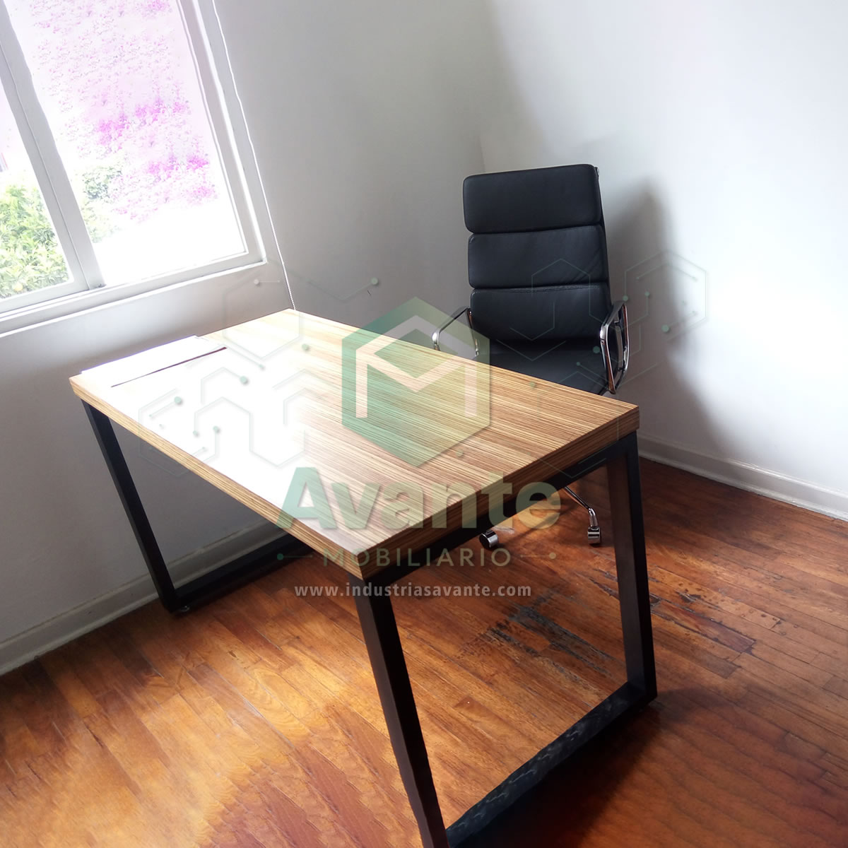 Escritorio minimalista