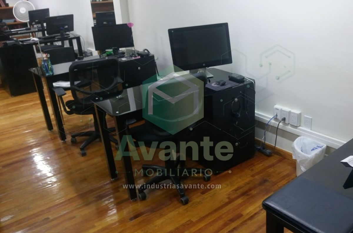 Escritorio minimalista