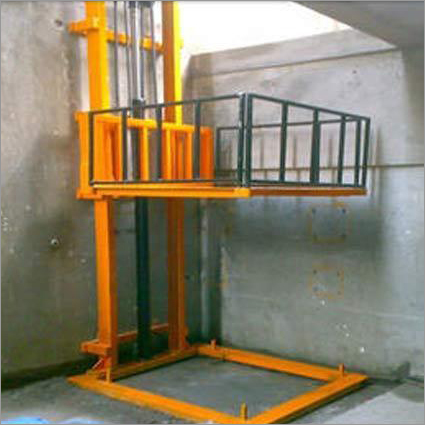 Hydraulic Goods Lift