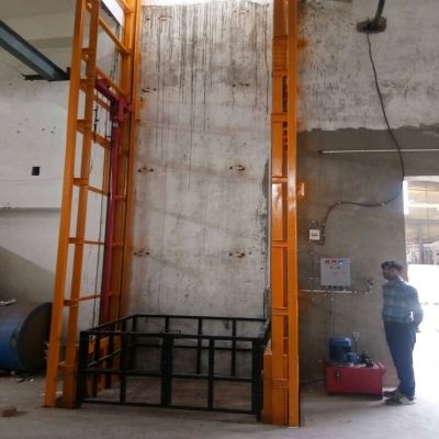 Hydraulic Goods Lift