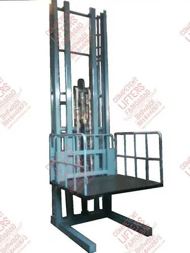 Hydraulic Industrial Goods Lift