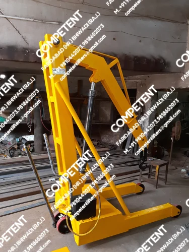 Hydraulic Floor Crane