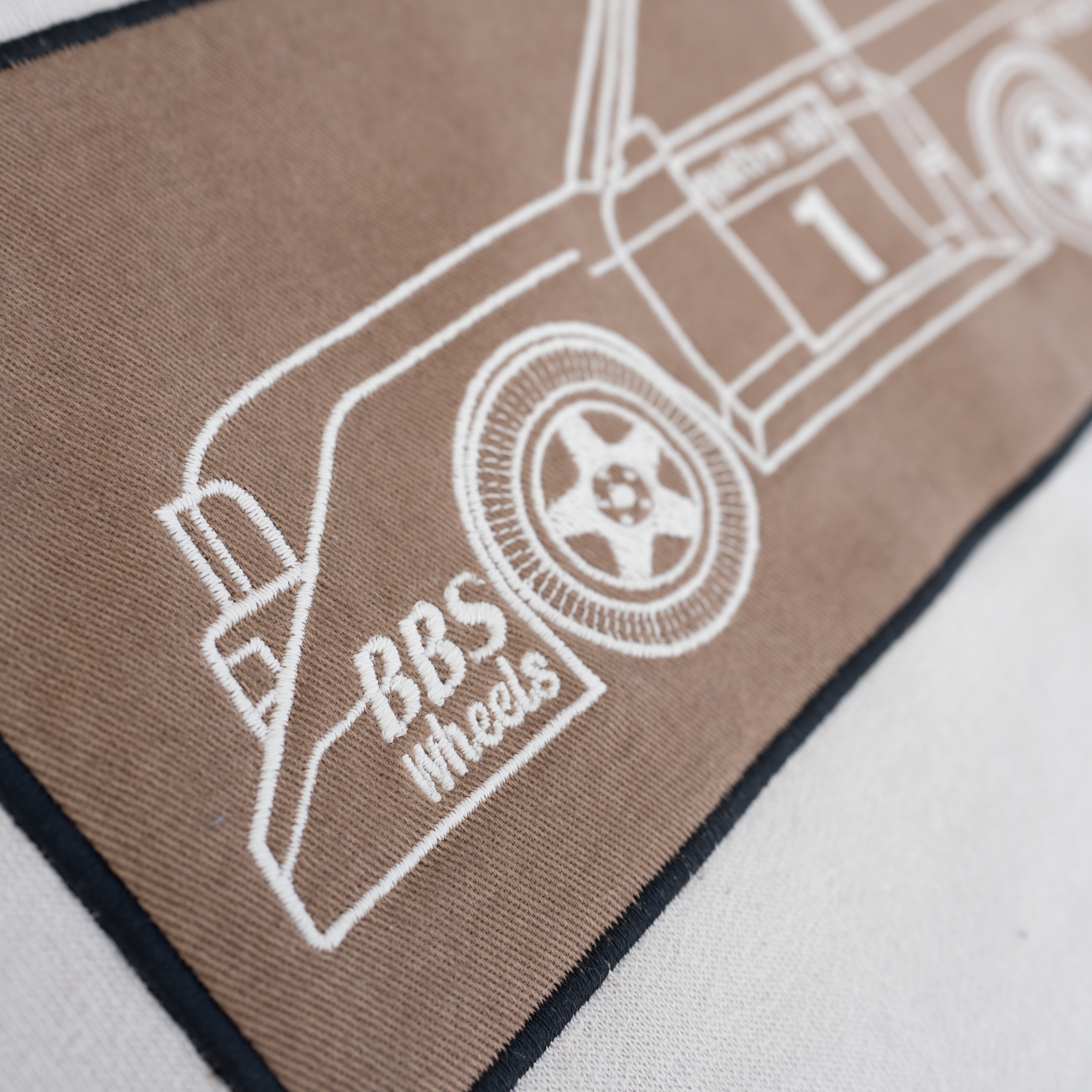 Audi Quattro (grey fog)