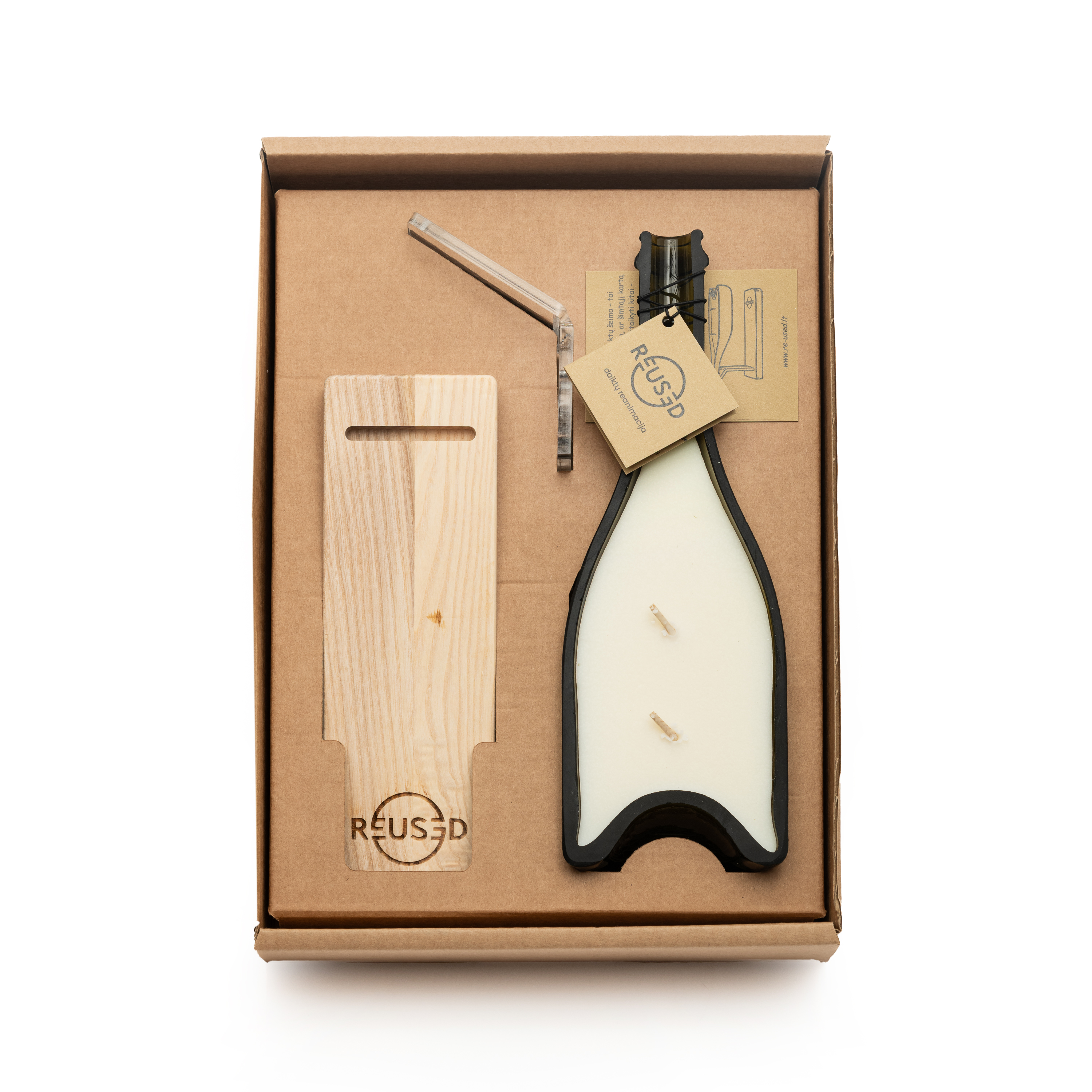  REUSED žvakė "laivas" su stoveliu BUTIKAS