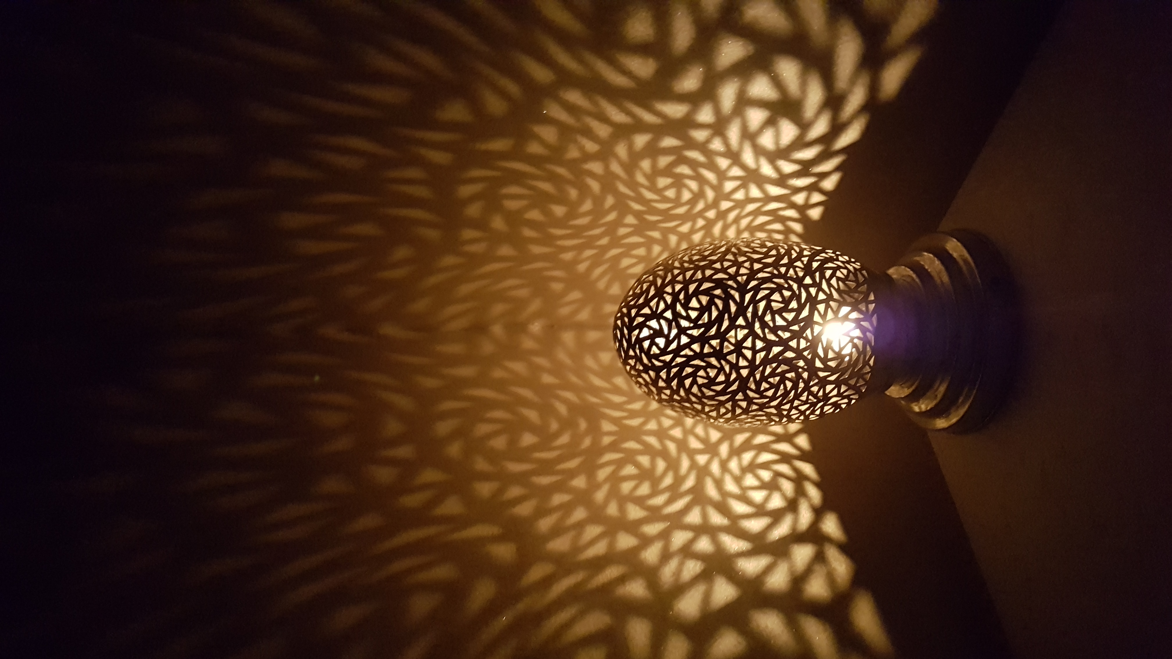 Table Lamp egg shape