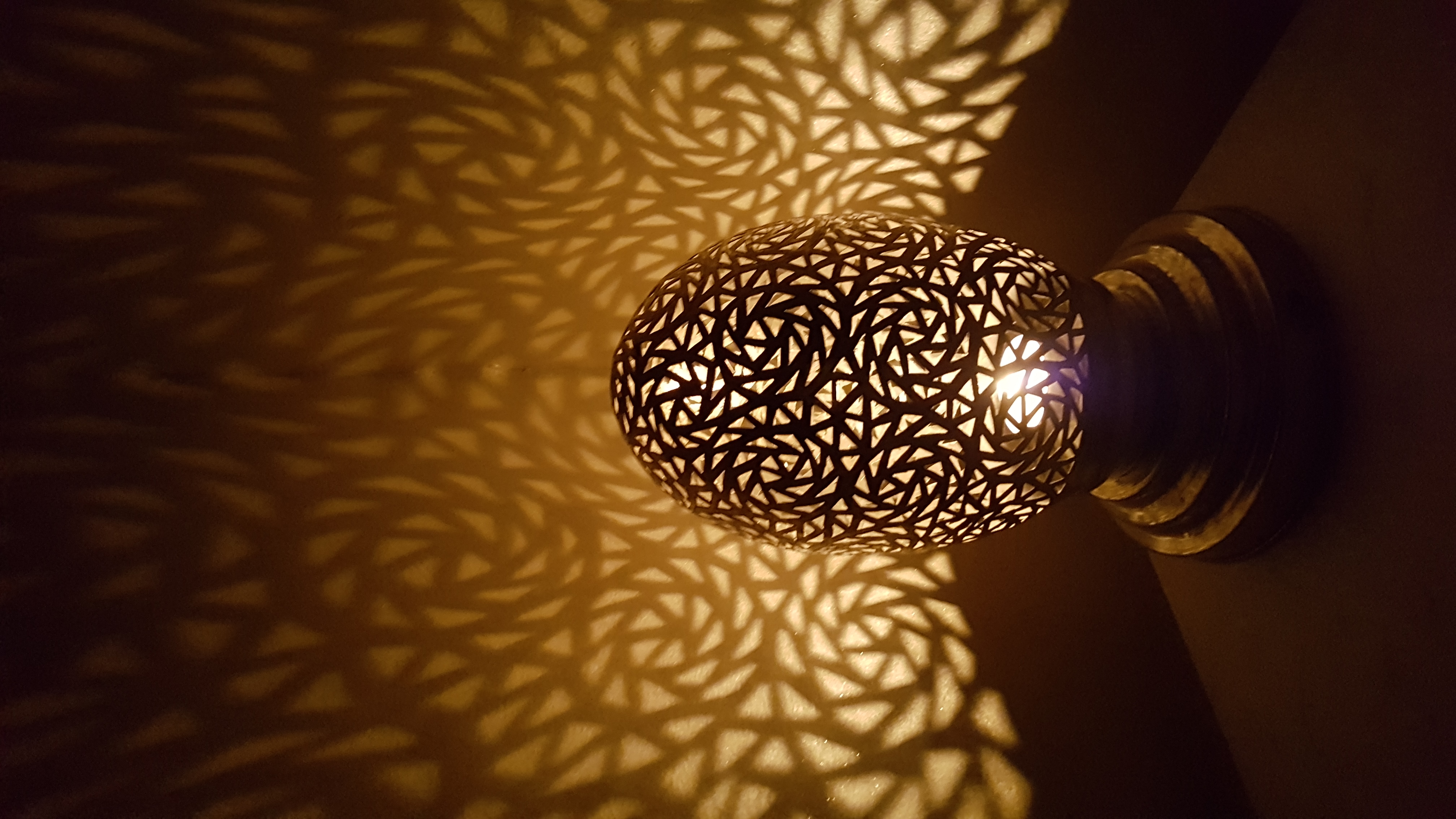 Table Lamp egg shape