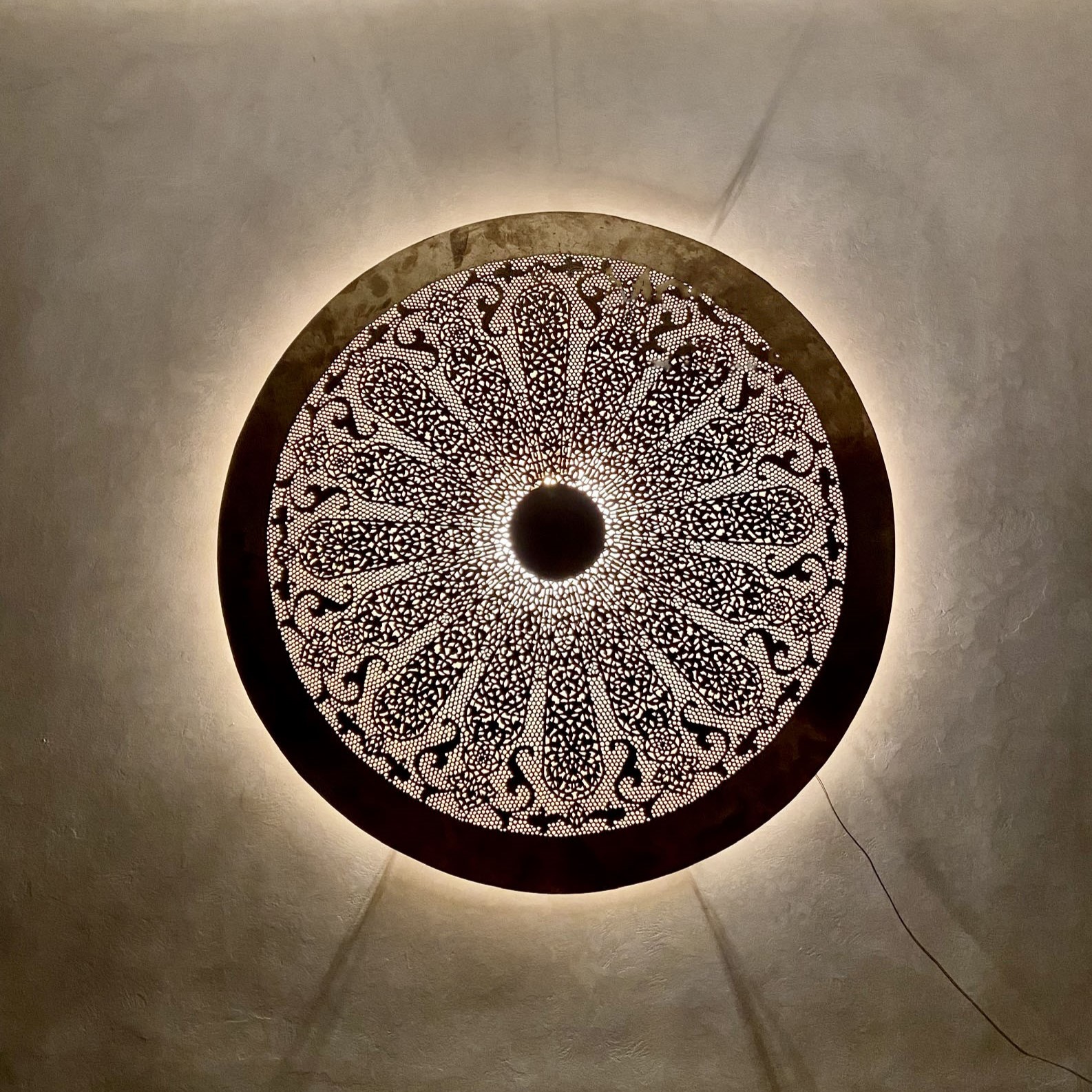 Wall Lamp Bees Nest Design