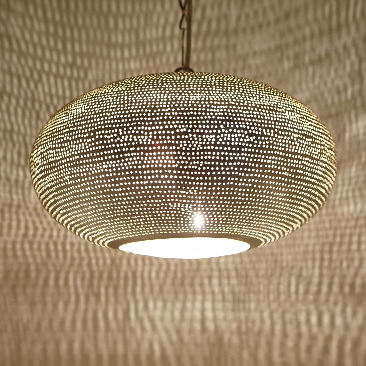Simple Moroccan pendant lamp