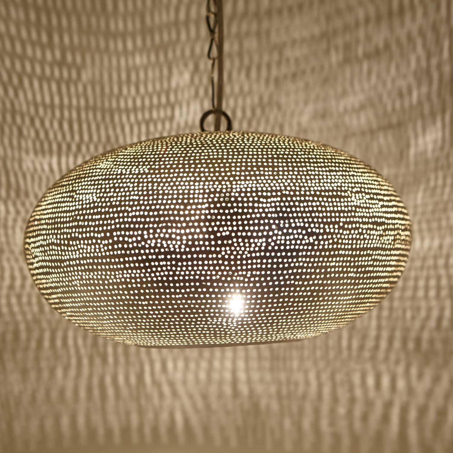 Simple Moroccan pendant lamp