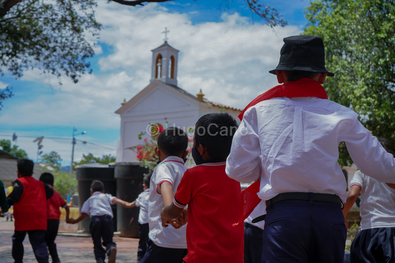 Niños en el pueblo