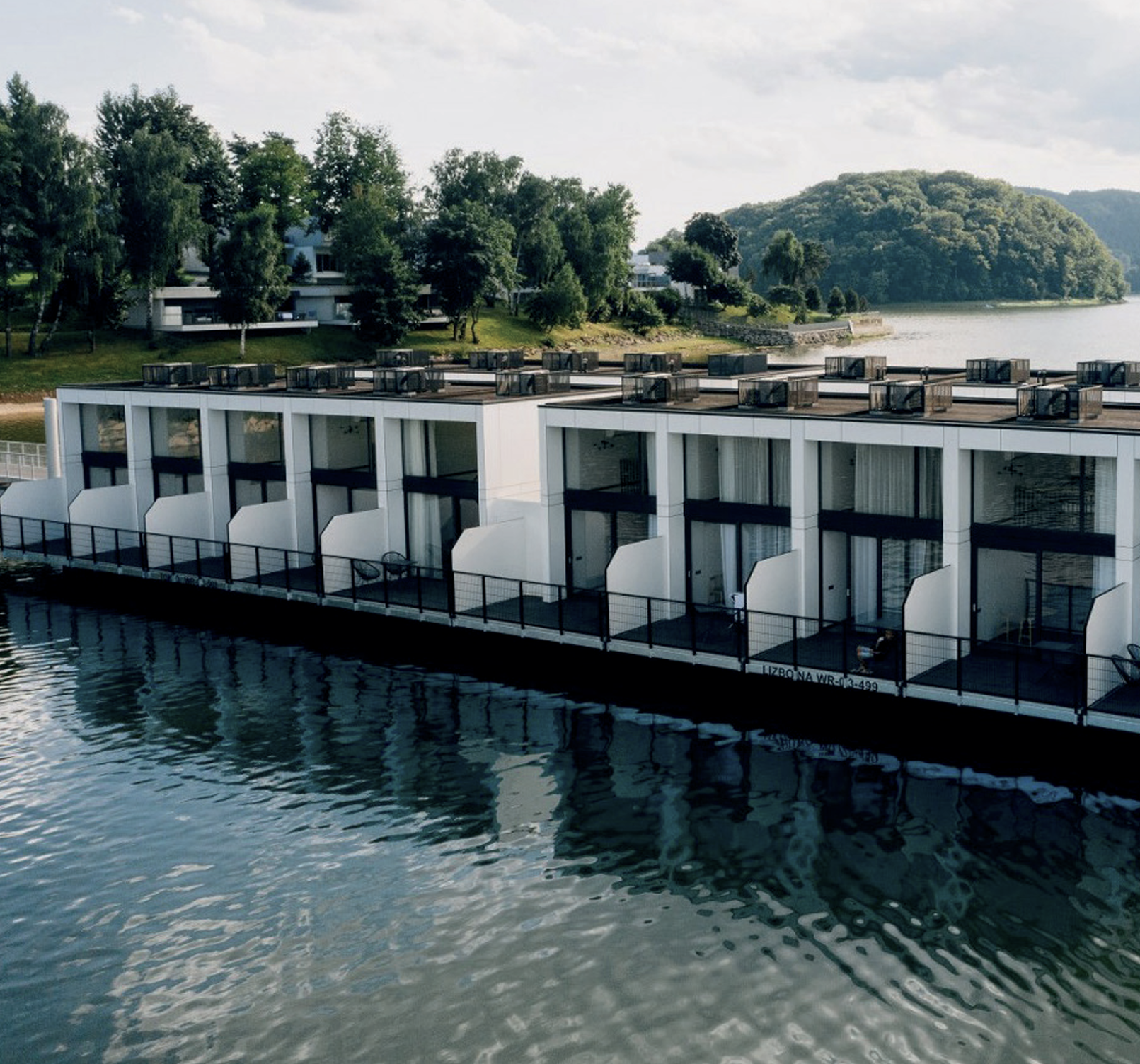Modern Hotel / Floating Hotel with Terraces - Prefabricated / Modular  - 145,75m2