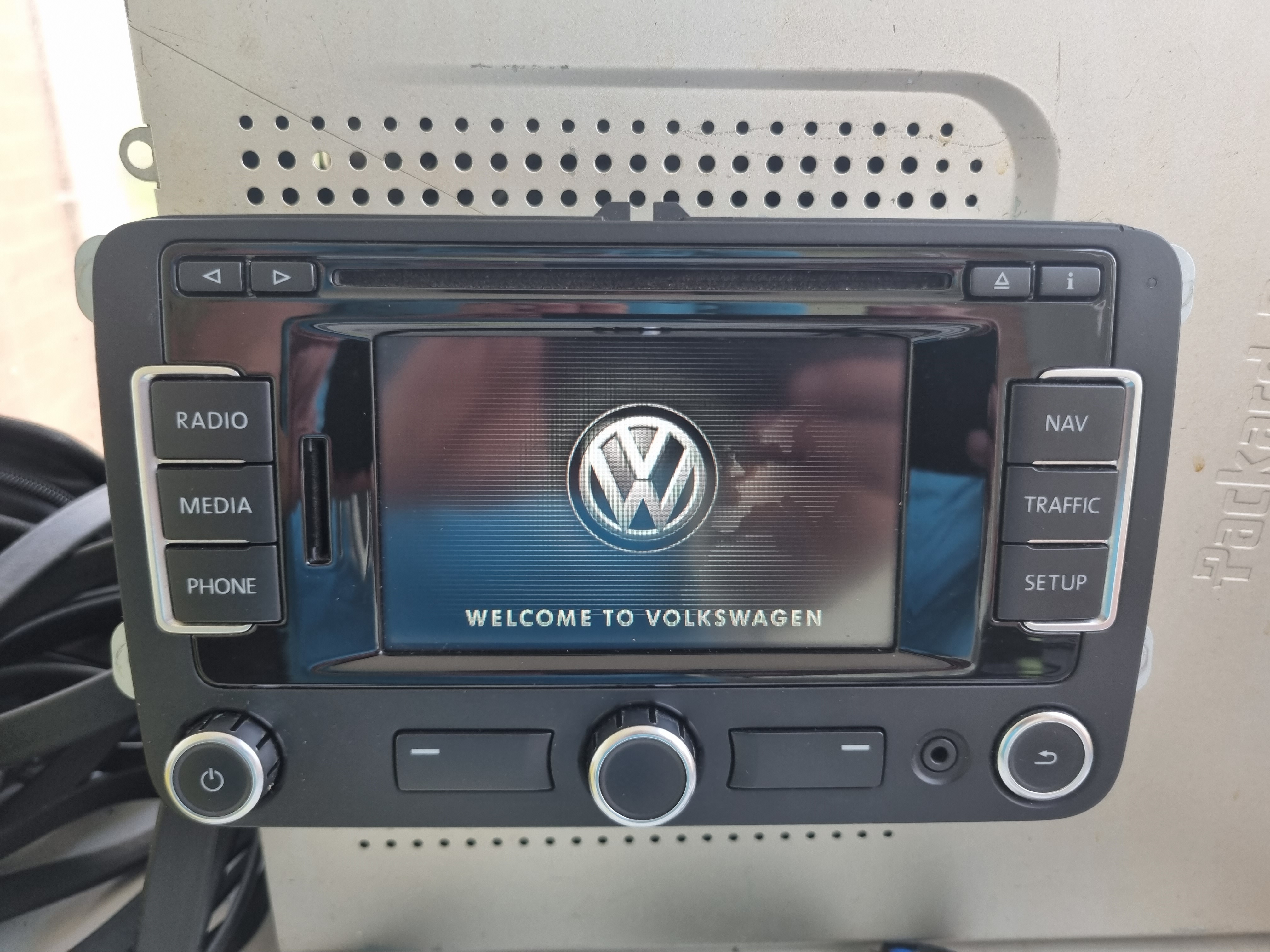VW RNS 315 DAB+ Bluetooth Sat Nav Retrofit Kit