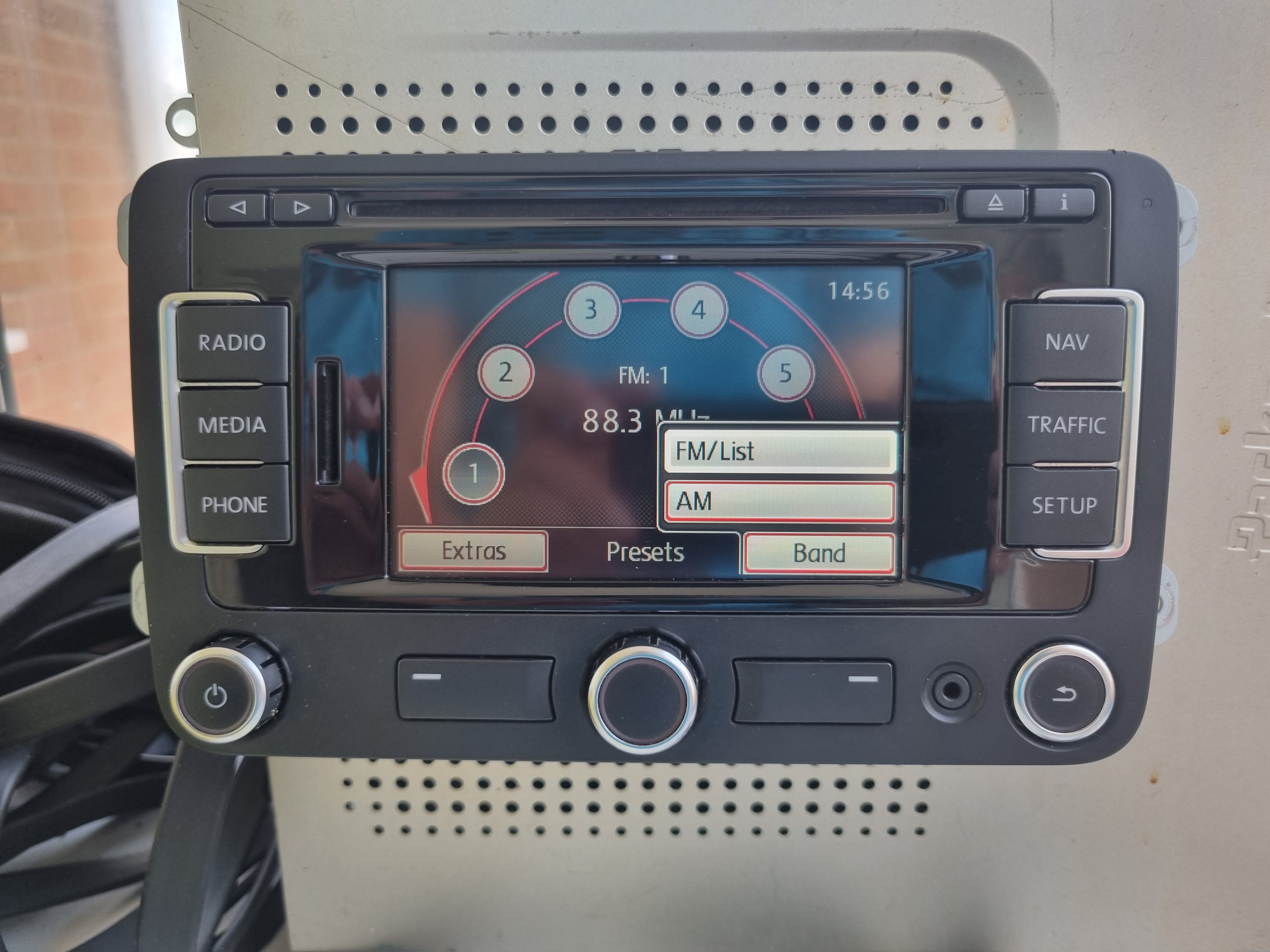 VW RNS 315 DAB+ Bluetooth Sat Nav Retrofit Kit
