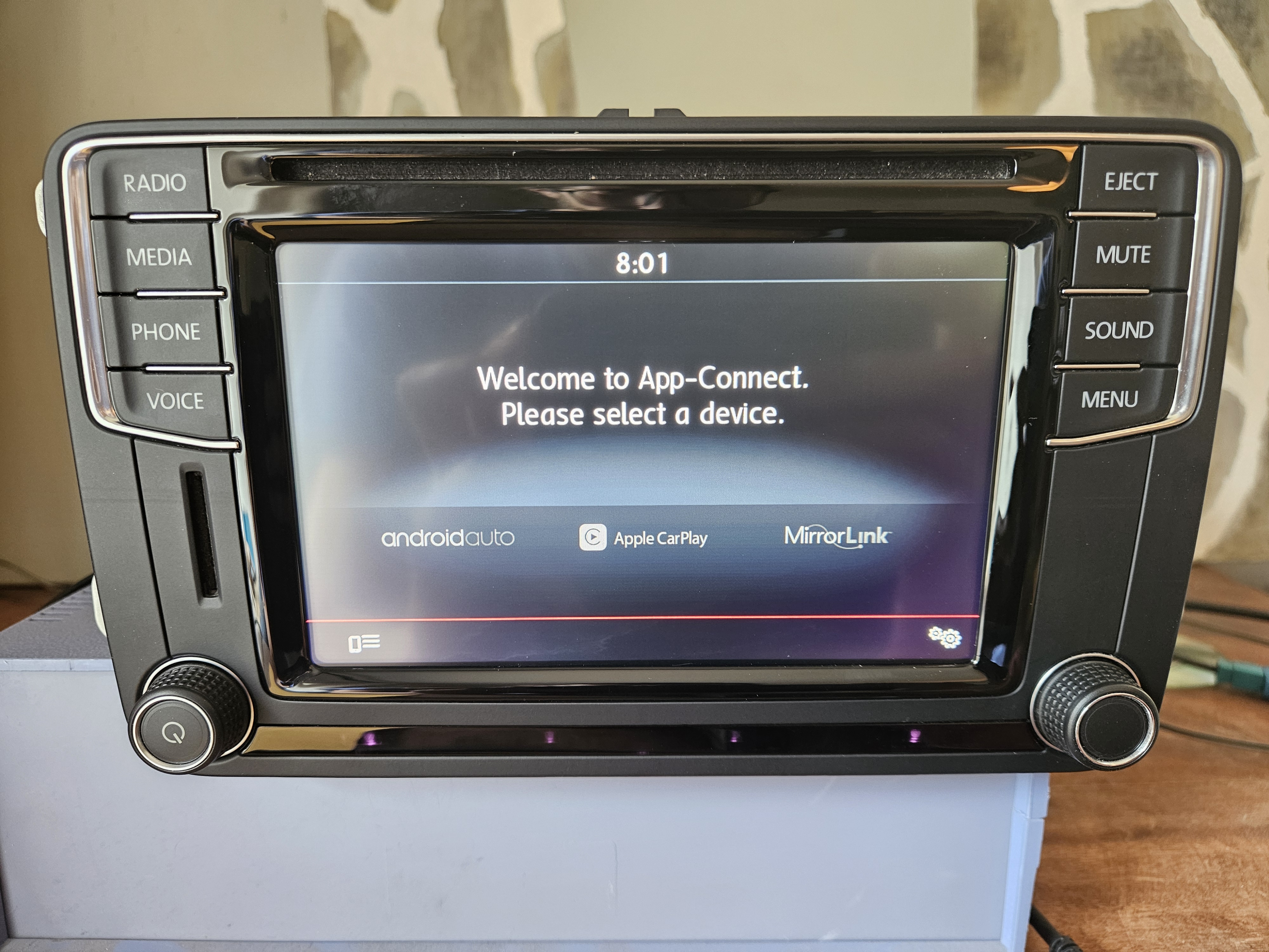 VW COMPOSITION MEDIA CARPLAY DAB+ BLUETOOTH HEAD UNIT
