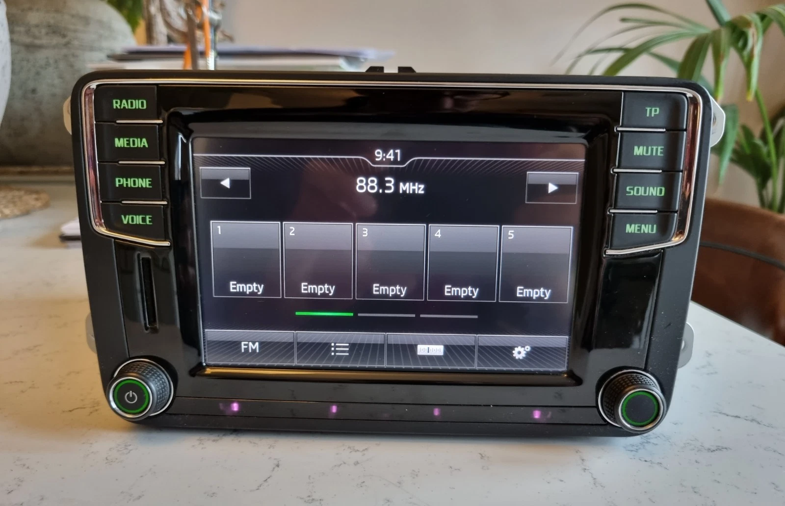 SKODA MIB2 BOLERO DAB+ CARPLAY BLUETOOTH HEAD UNIT