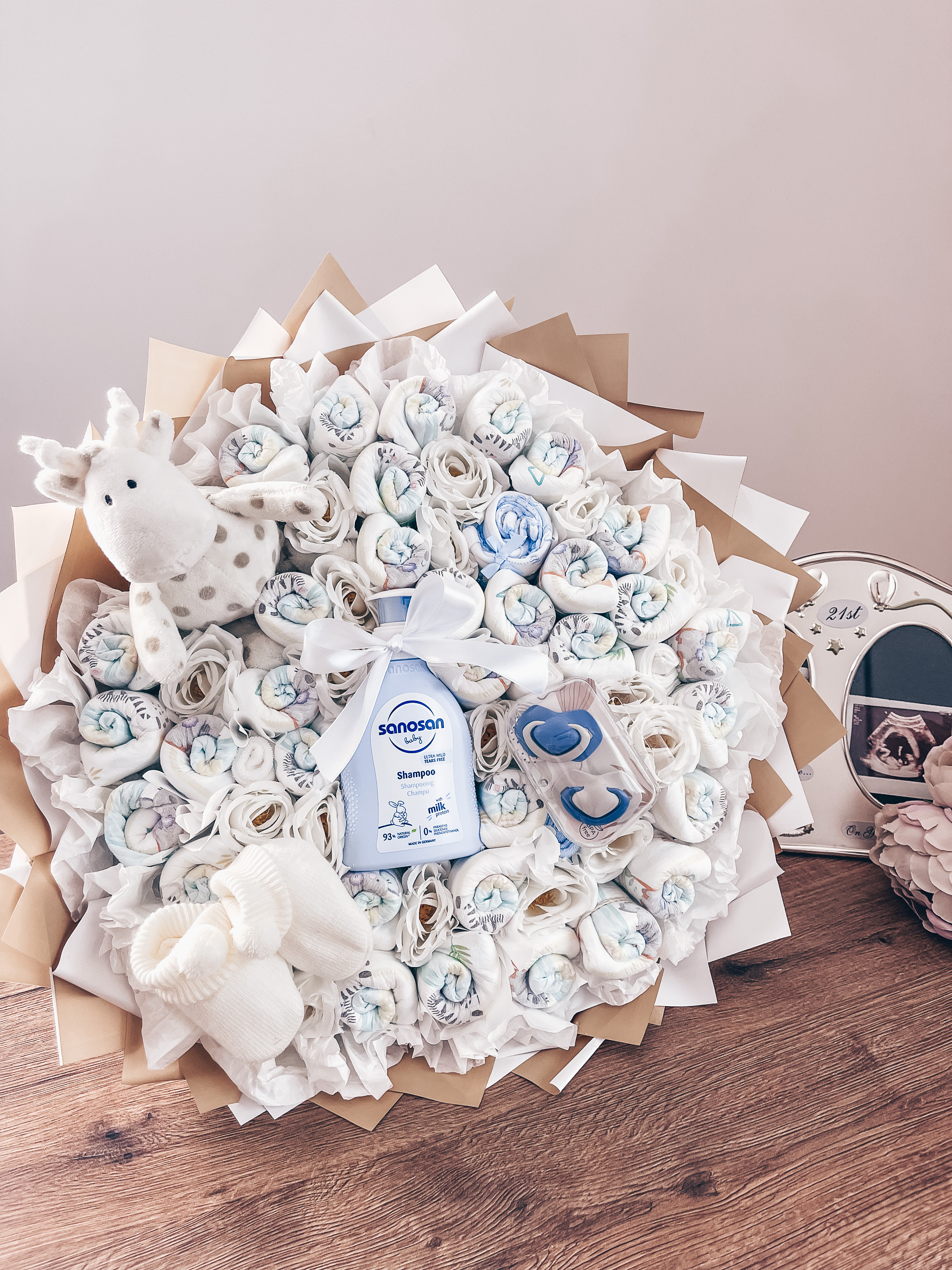 Dovana "Maxi sauskelnių puokštė naujagimiui"