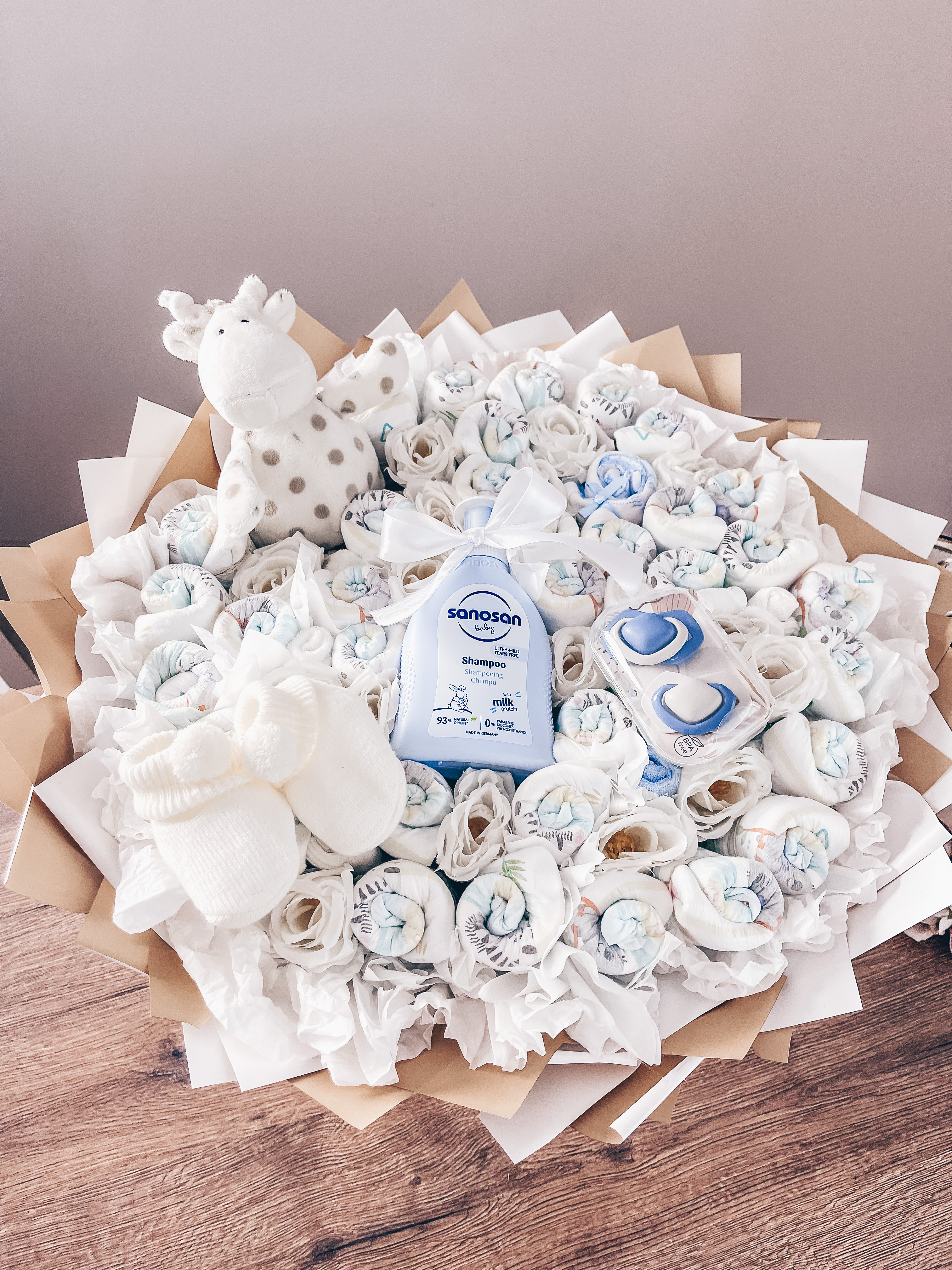 Dovana "Maxi sauskelnių puokštė naujagimiui"