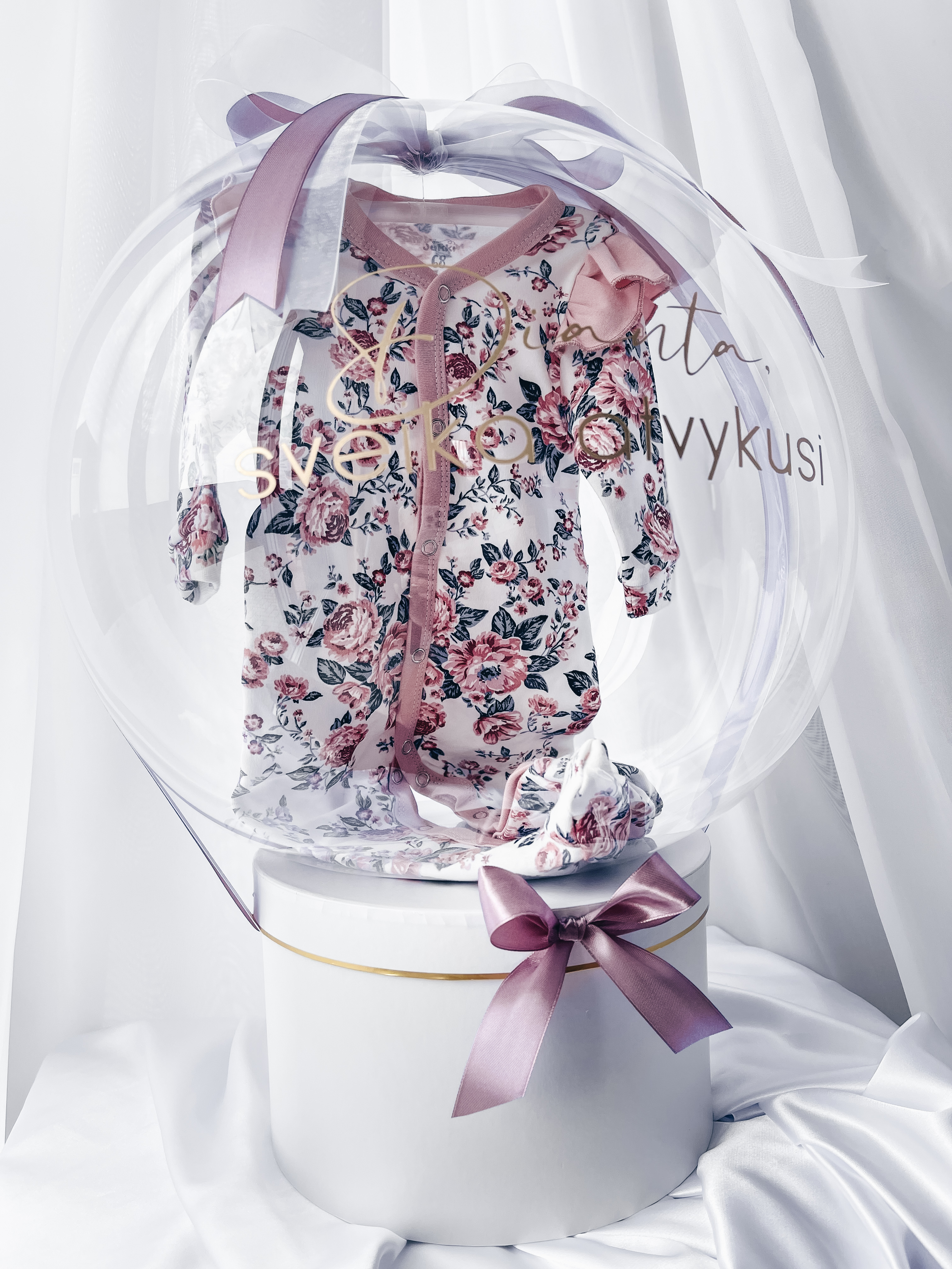 Dovana "Komplektukas spalvotos gėlytės"