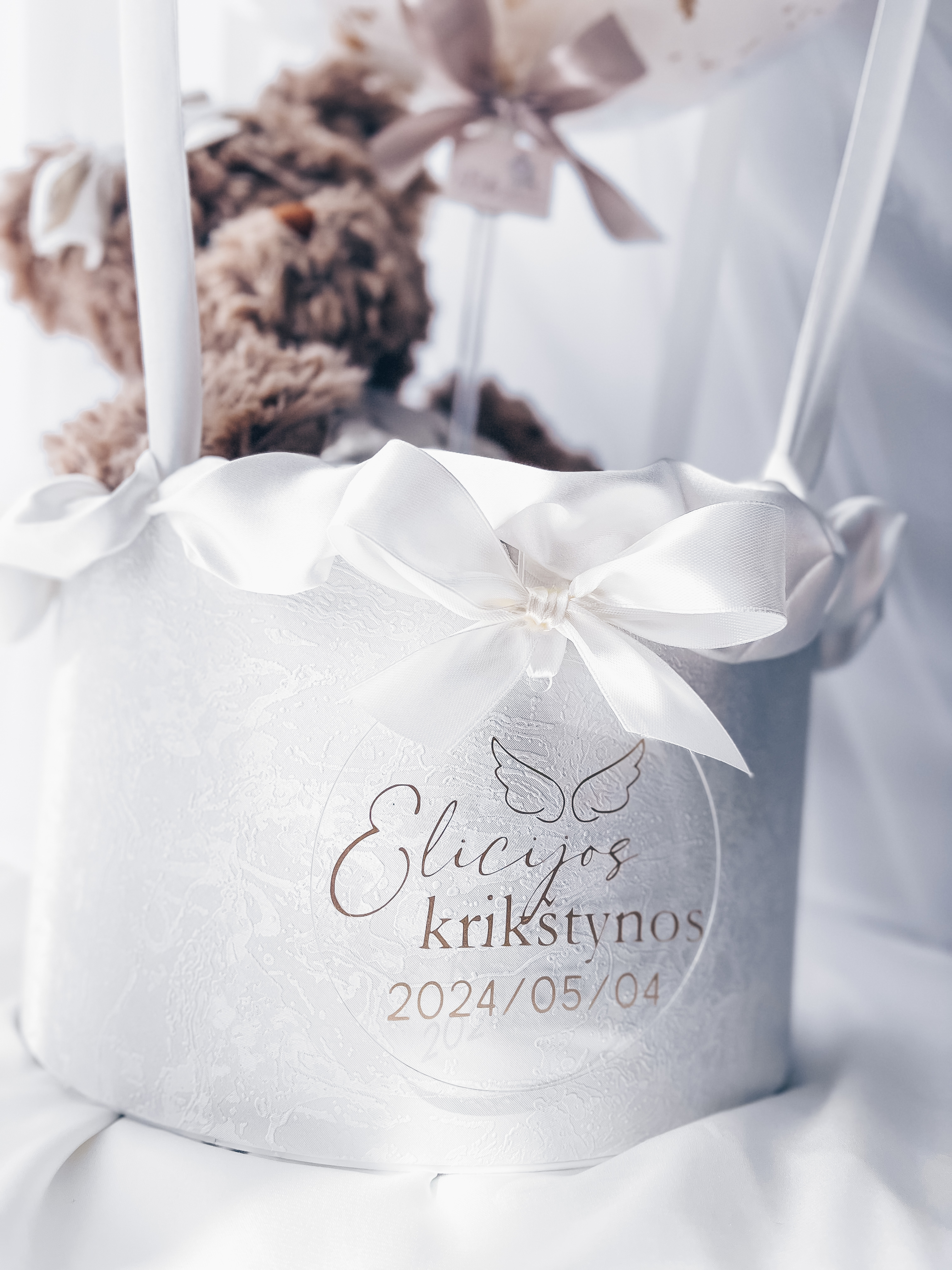 Dovana "Oro balionas su Bukowski linine suknele"