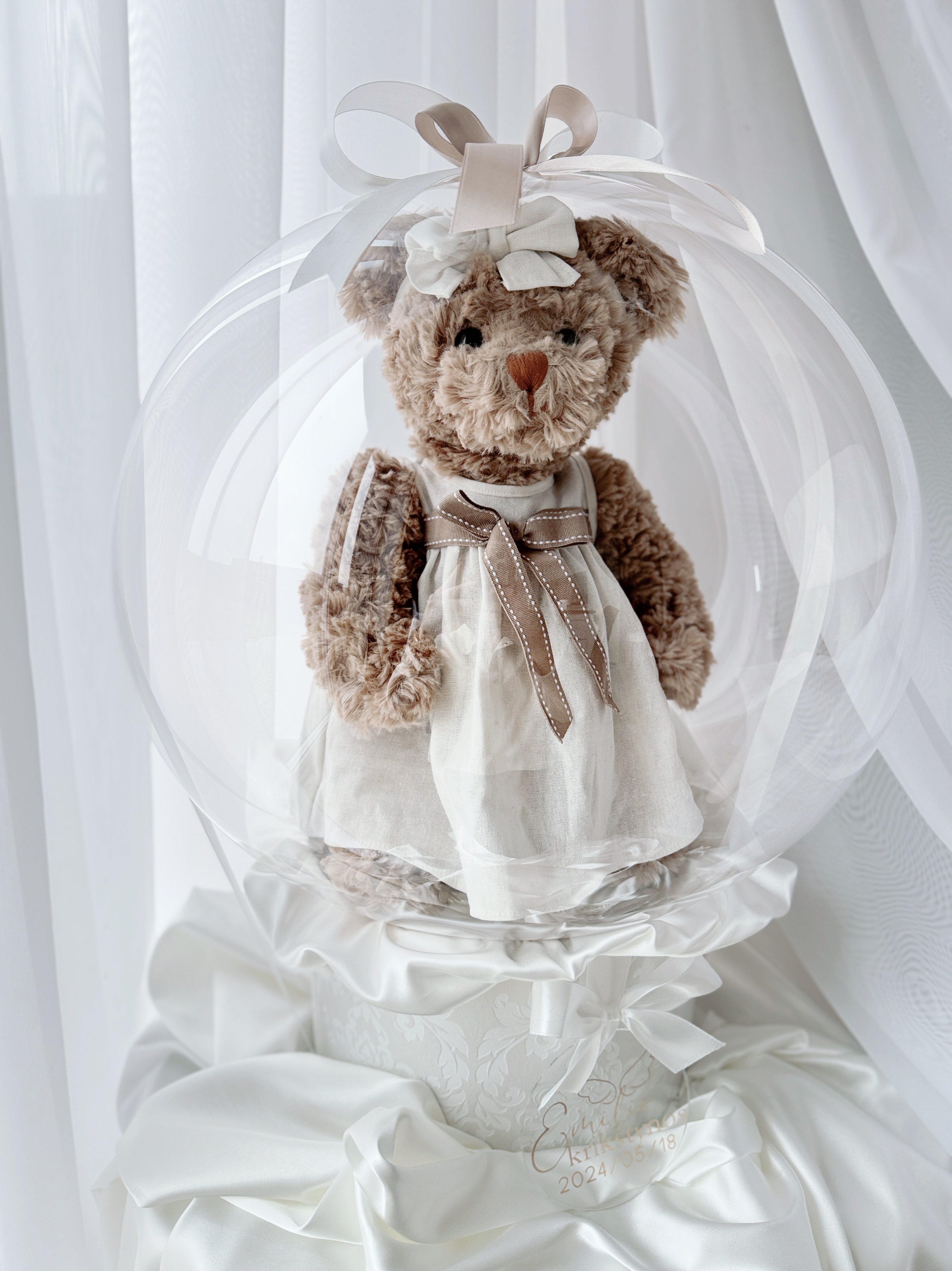 Dovana "Bukowski su suknele"