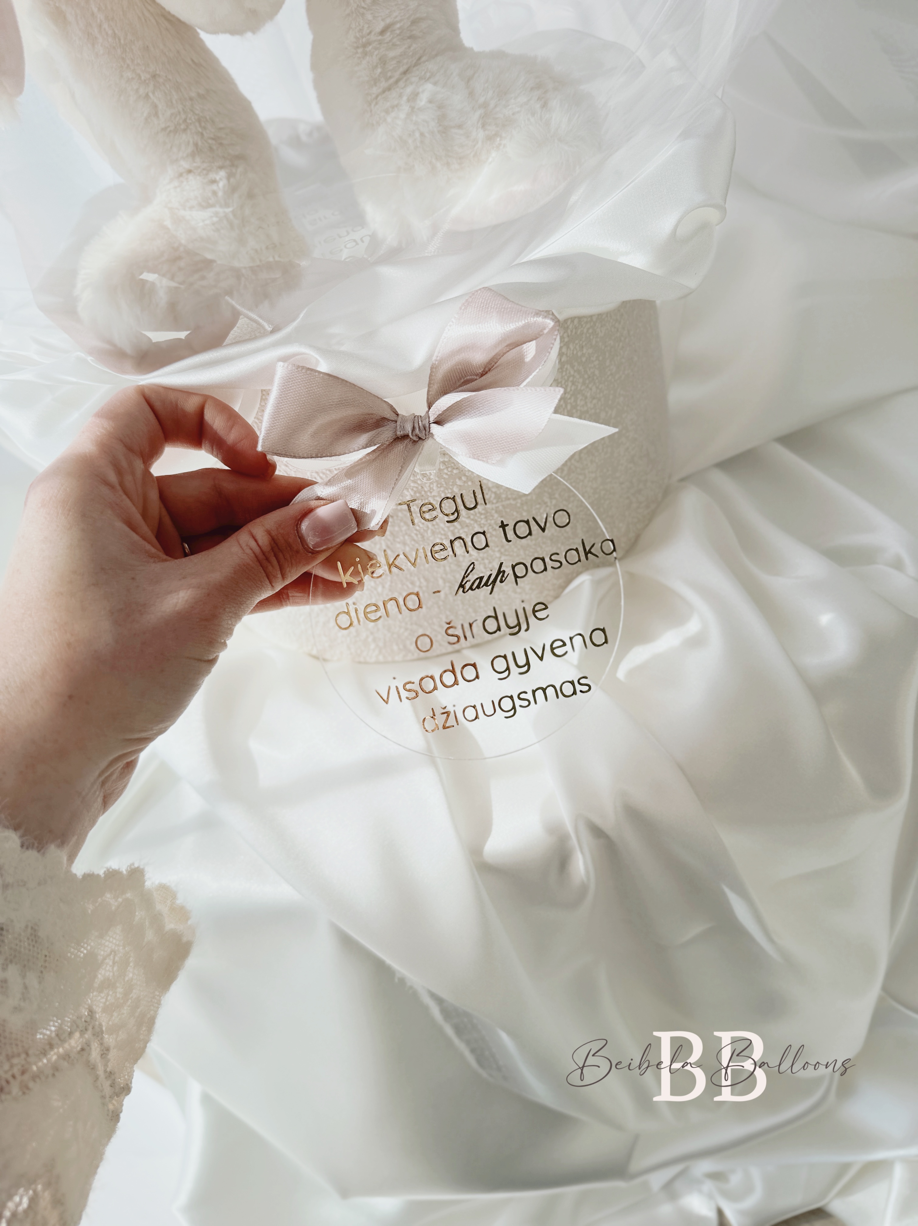 Dovana "Bukowski Zuikutė"