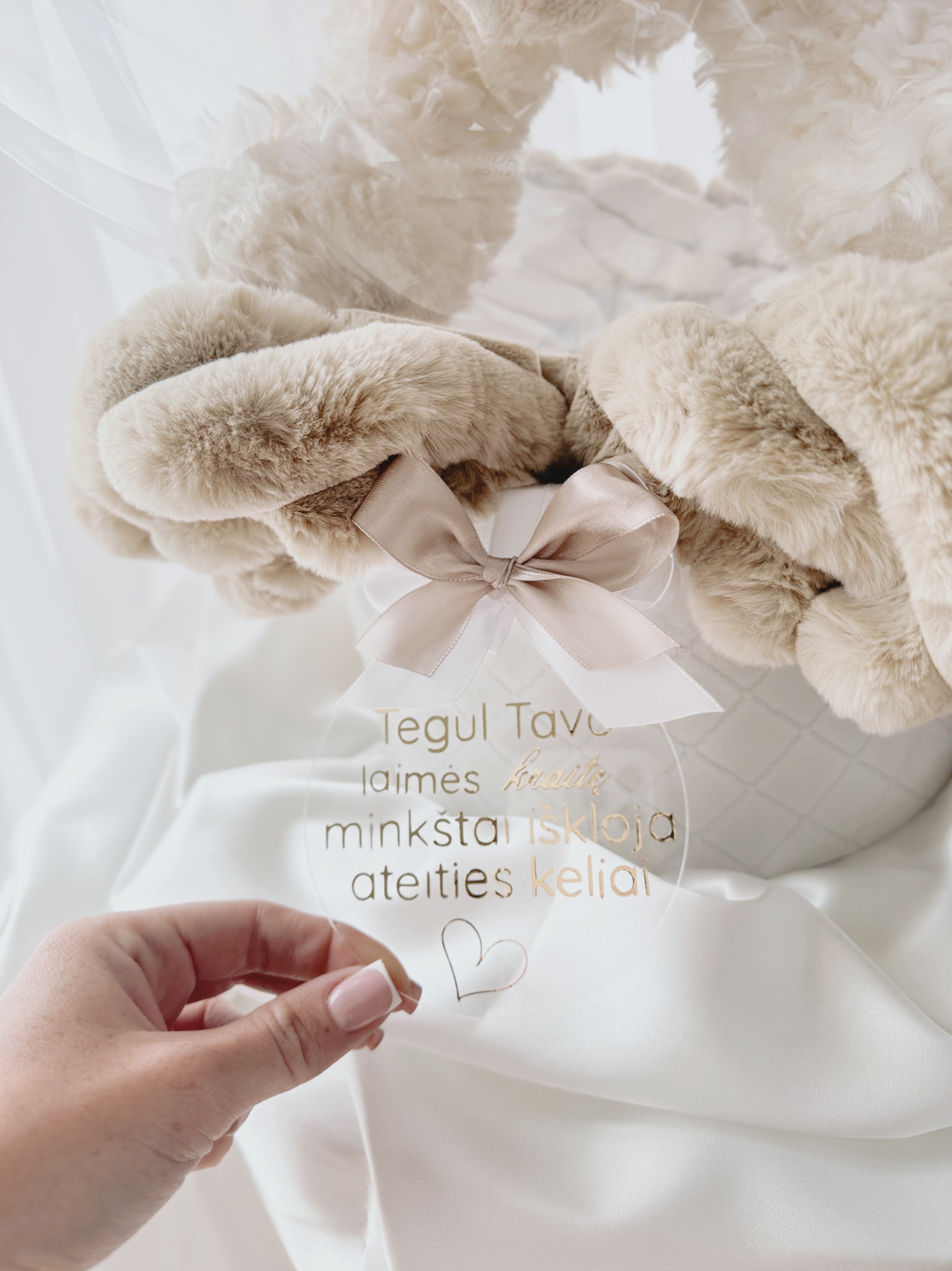 Dovana "Šviesus rankų darbo komplektas mažyliui"