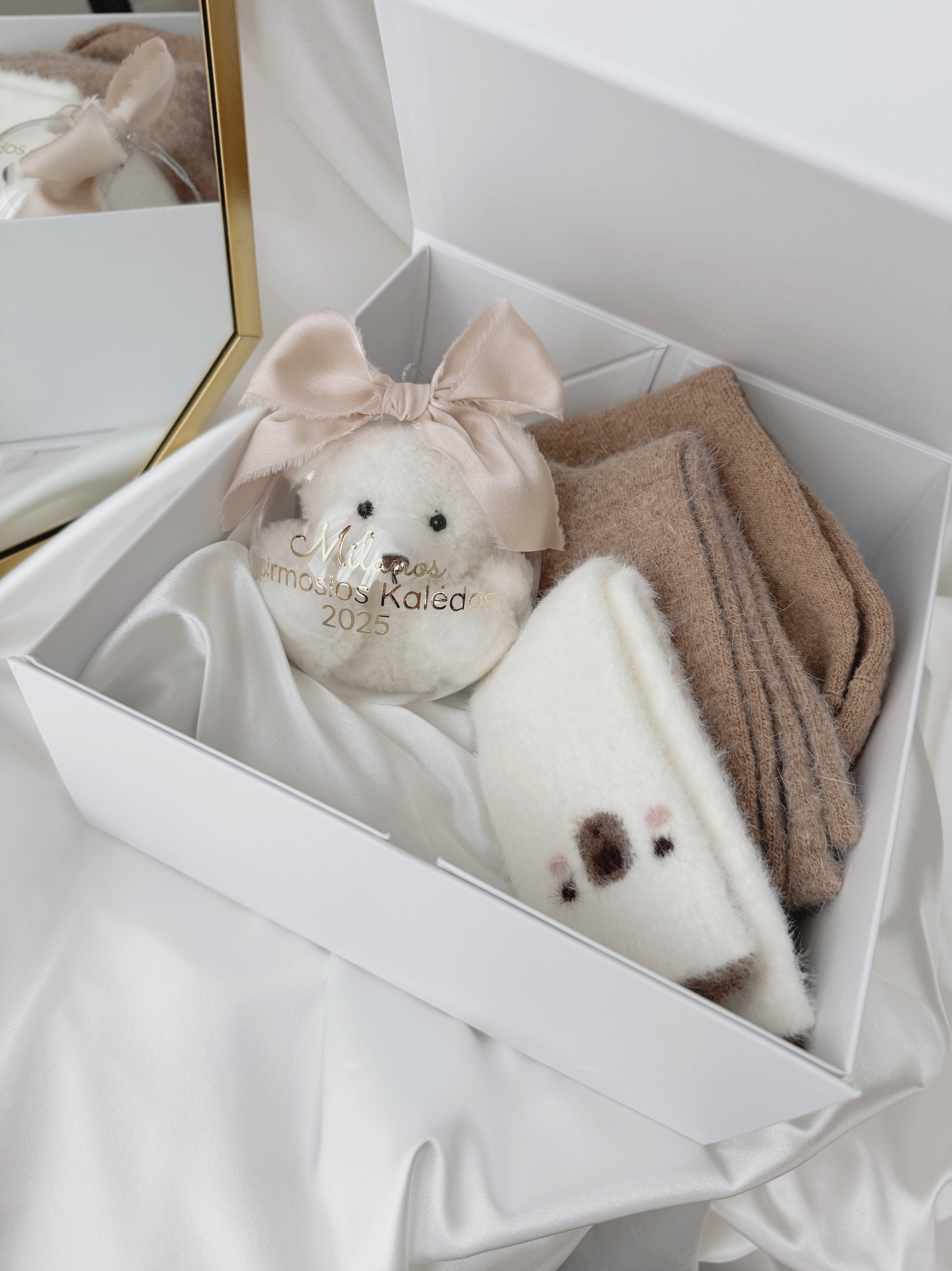 Dovanų rinkinys "Kalėdinis su kojinėmis"