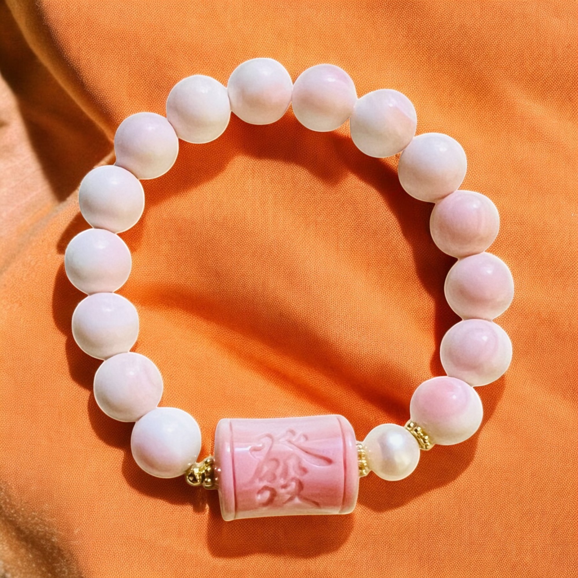 Queen Conch Bracelet "發" – Back in Stock!