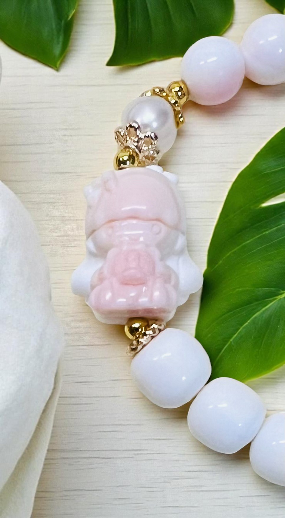 Lala and Flower Carving Ball
