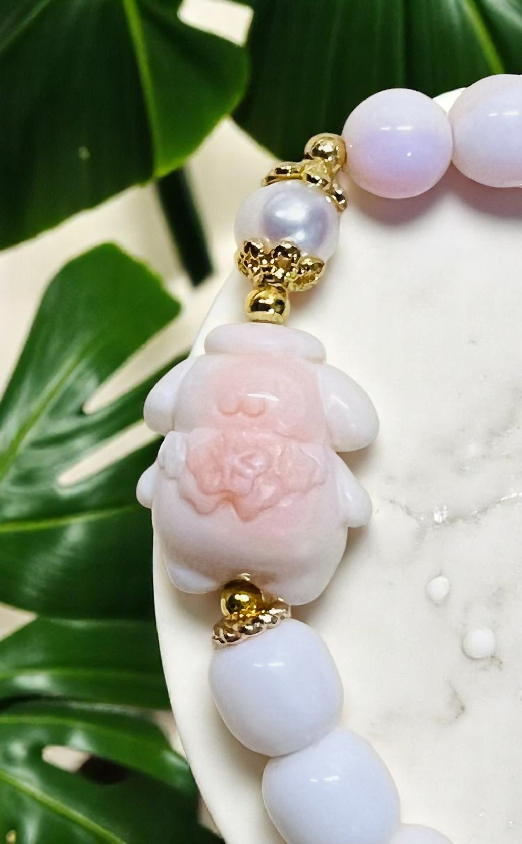 Pompompurin and Flower Carving Ball