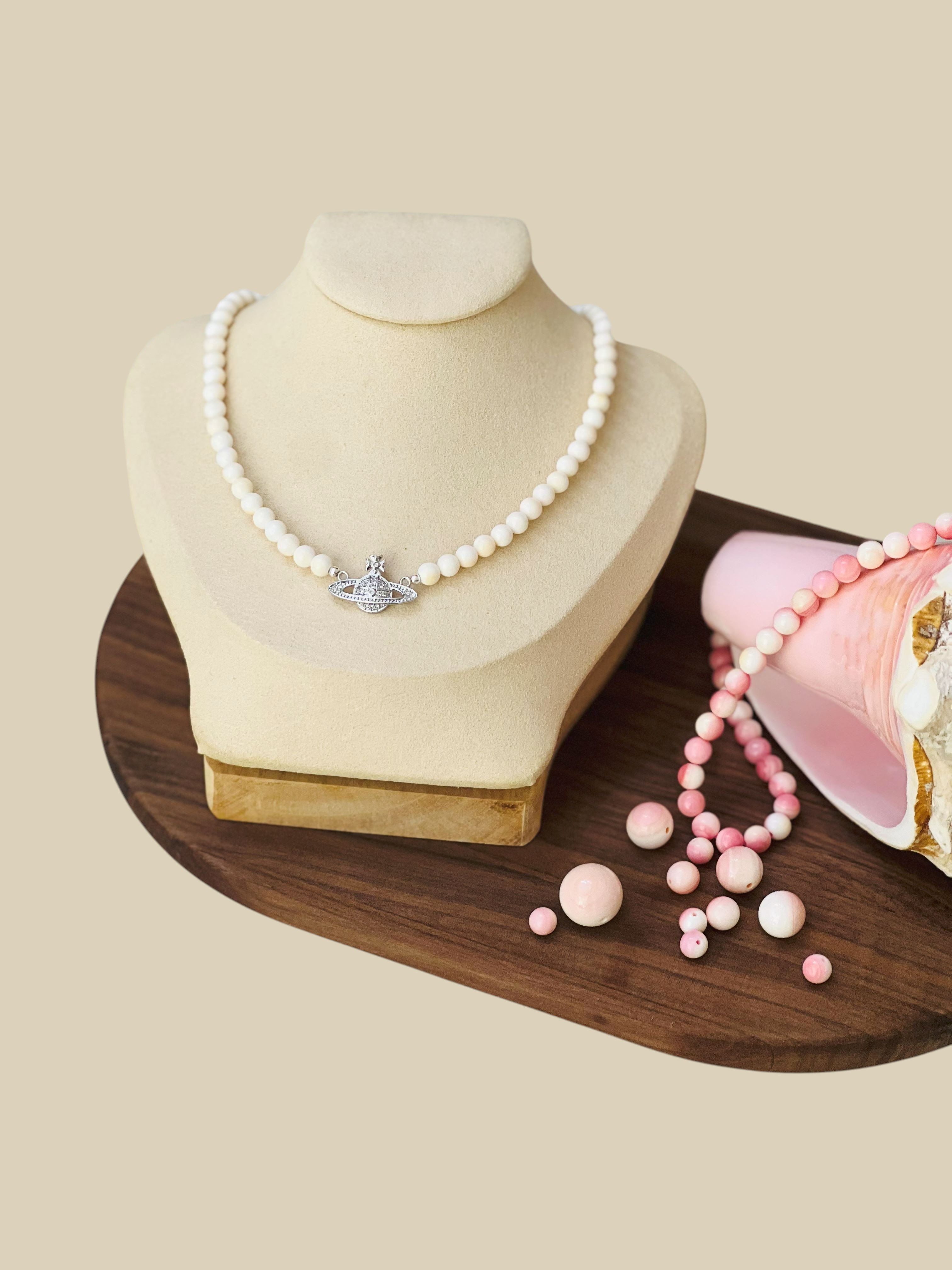 Celestial Blush – Queen Conch Orbital Drop Necklace