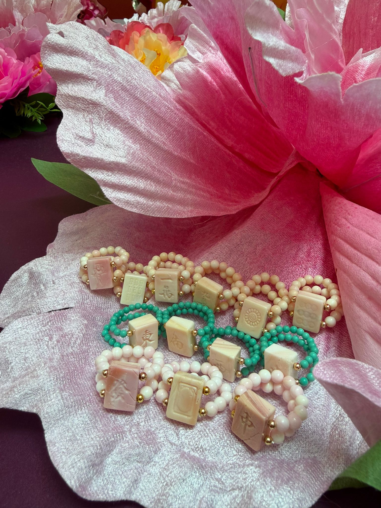 Imperial Thirteen: Queen Conch Mahjong Ring Collector Set