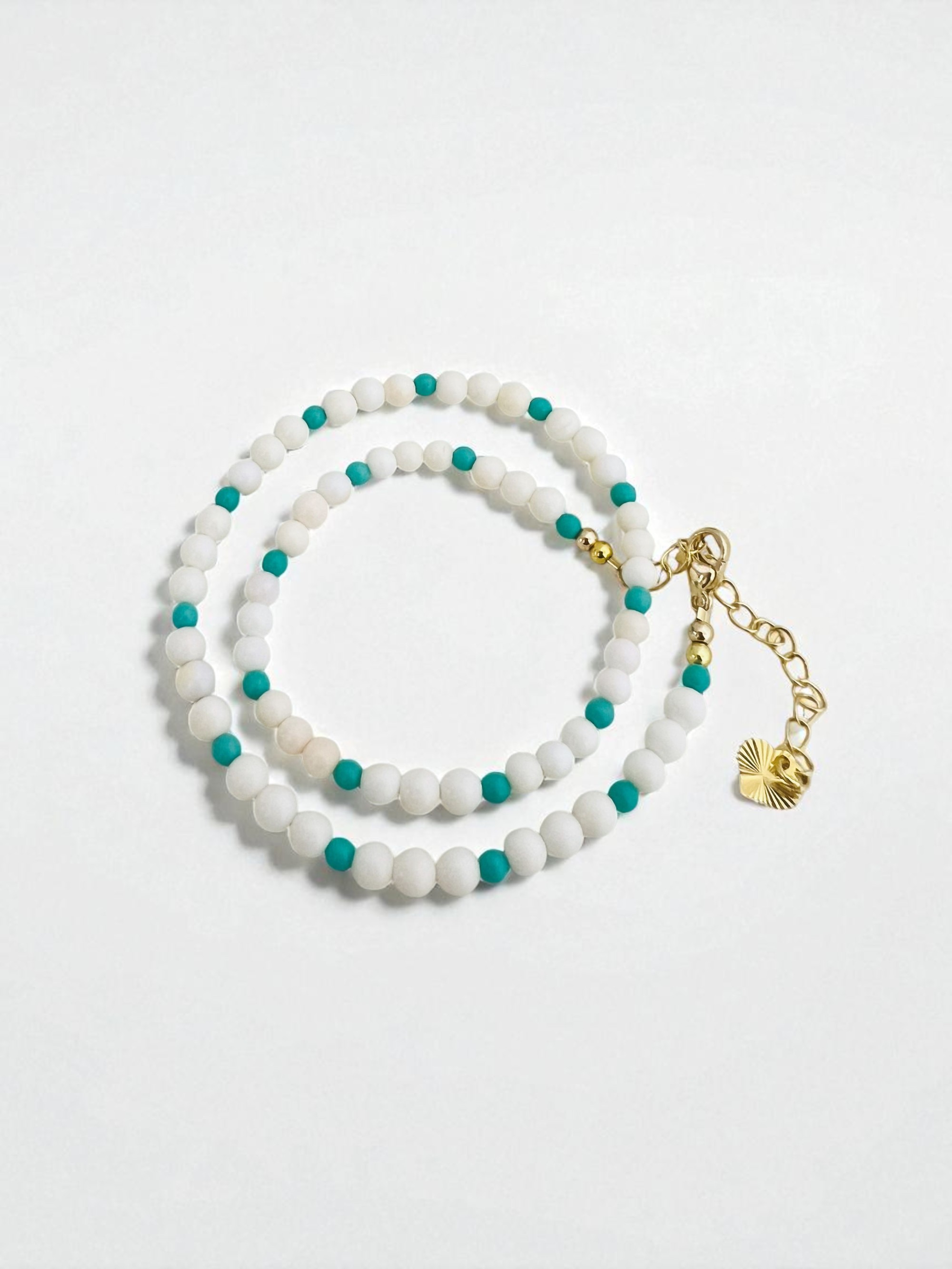 Lustra II – Double Layer Conch & Turquoise Bracelet