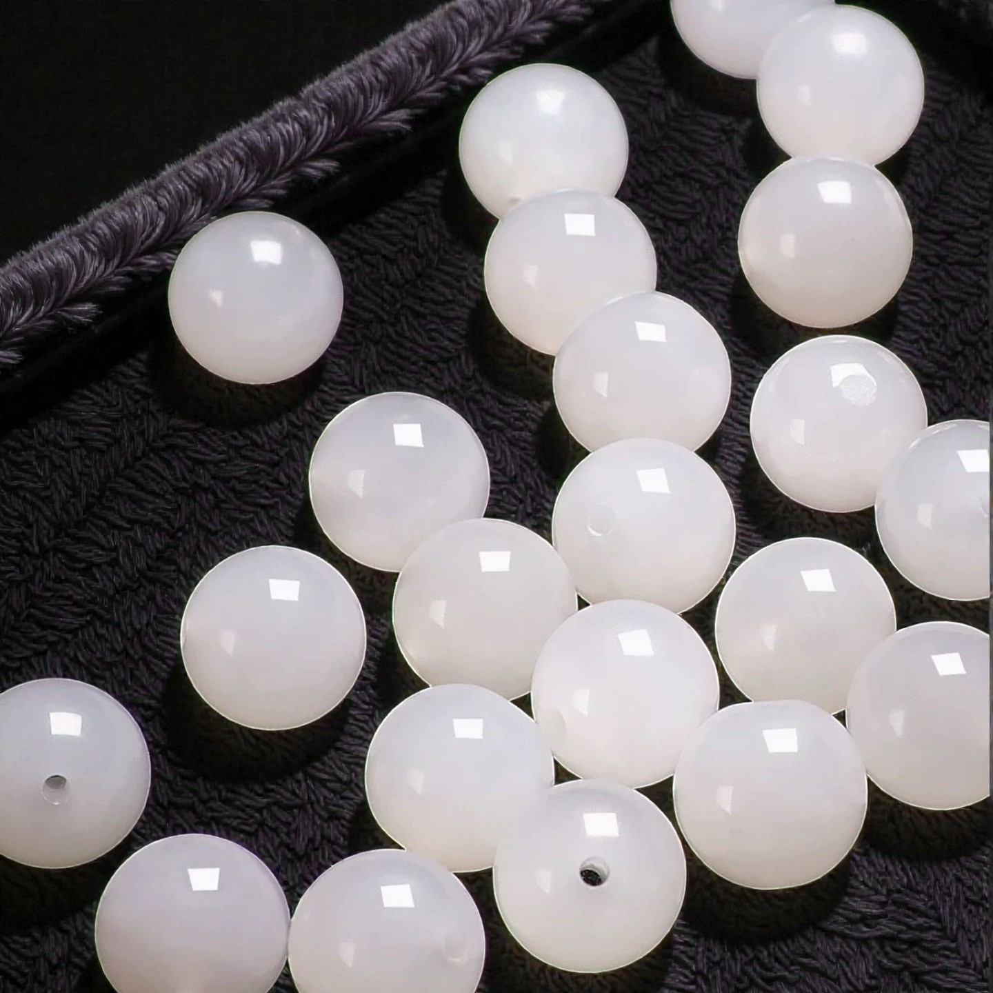 Love + Jade, 10mm Hetian White Jade with Freshwater Pearl