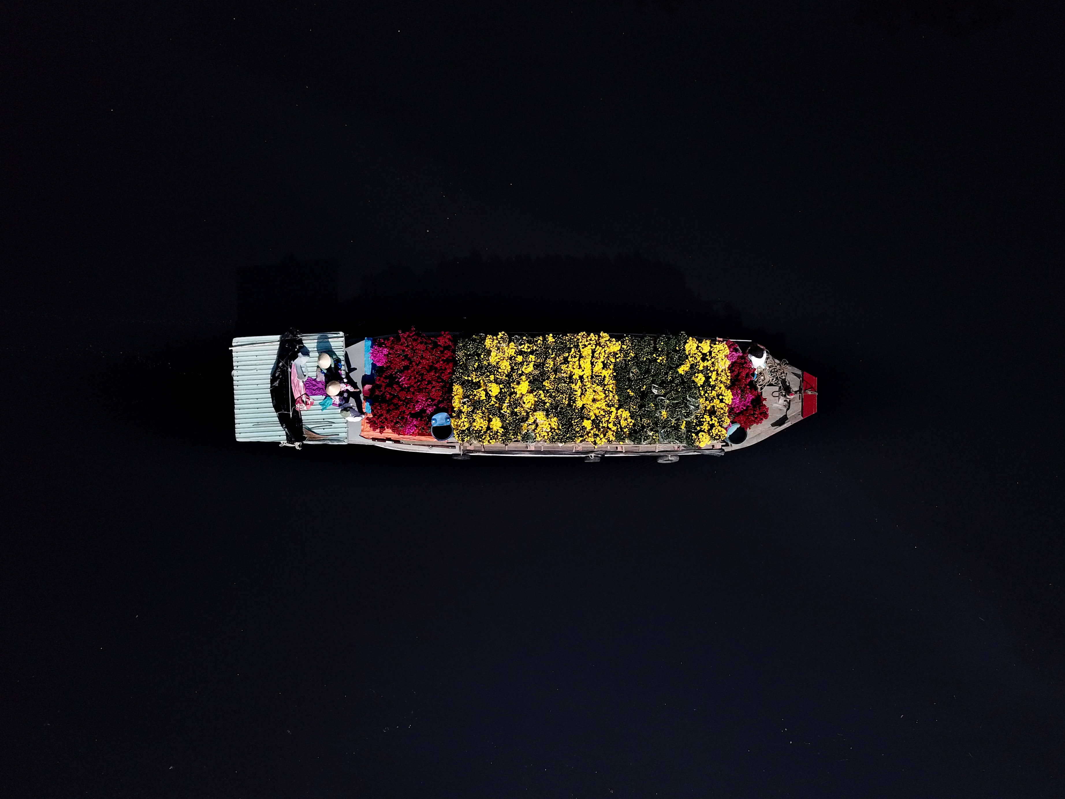 Boat Flowers