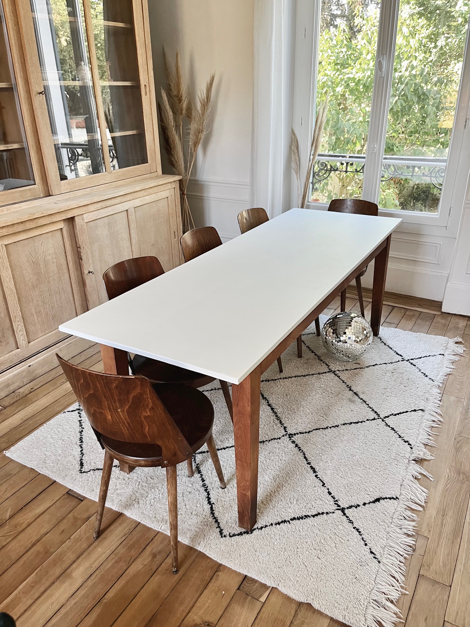 Table à manger vintage design