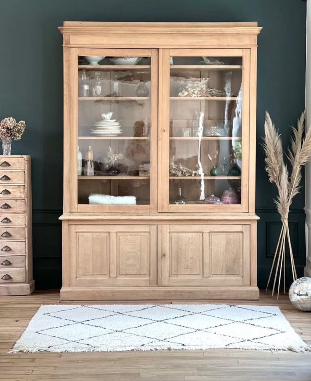 Vaisselier en chêne massif début XXème