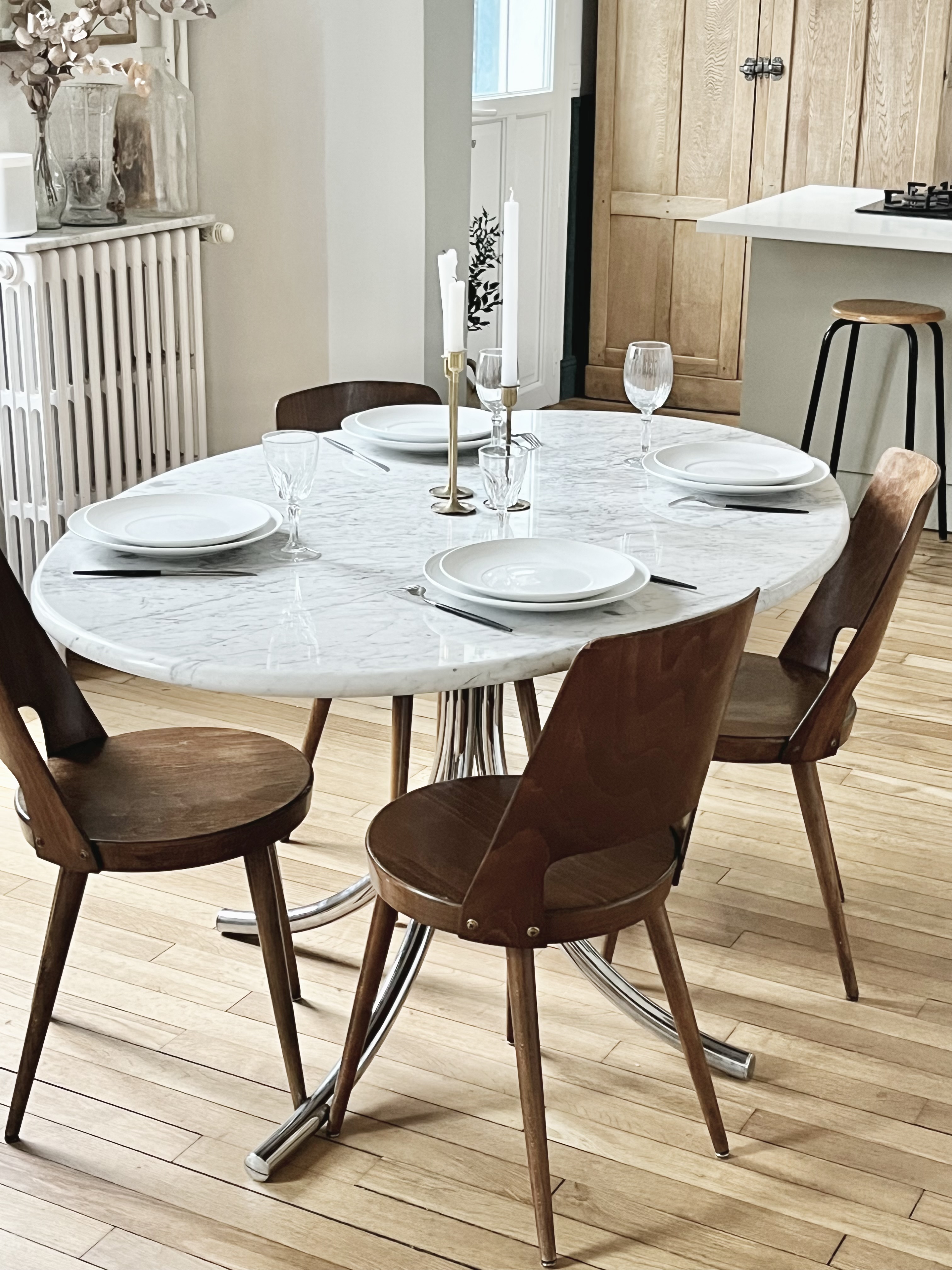 Table en marbre année 70 dlg Roche Bobois