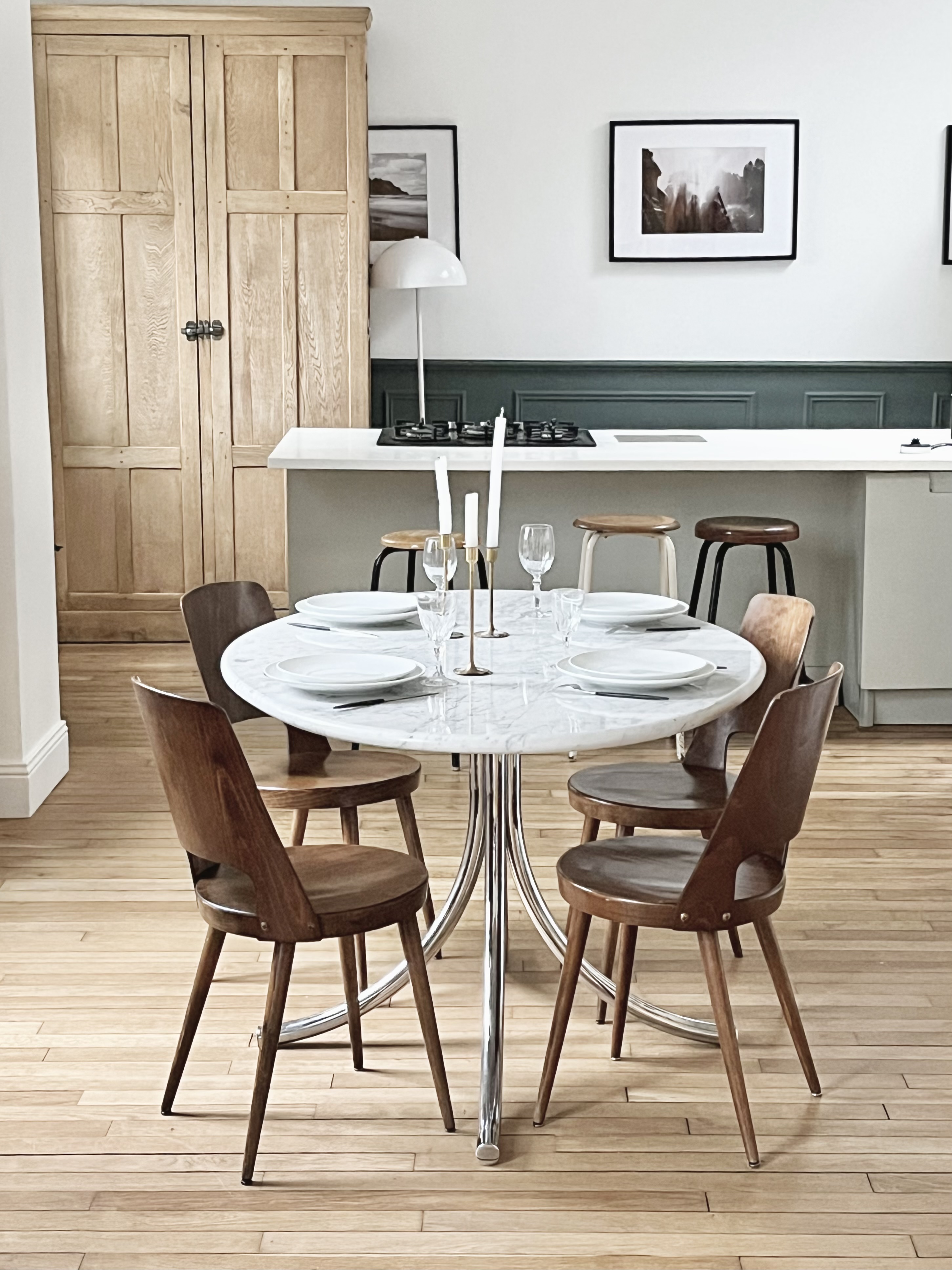 Table en marbre année 70 dlg Roche Bobois